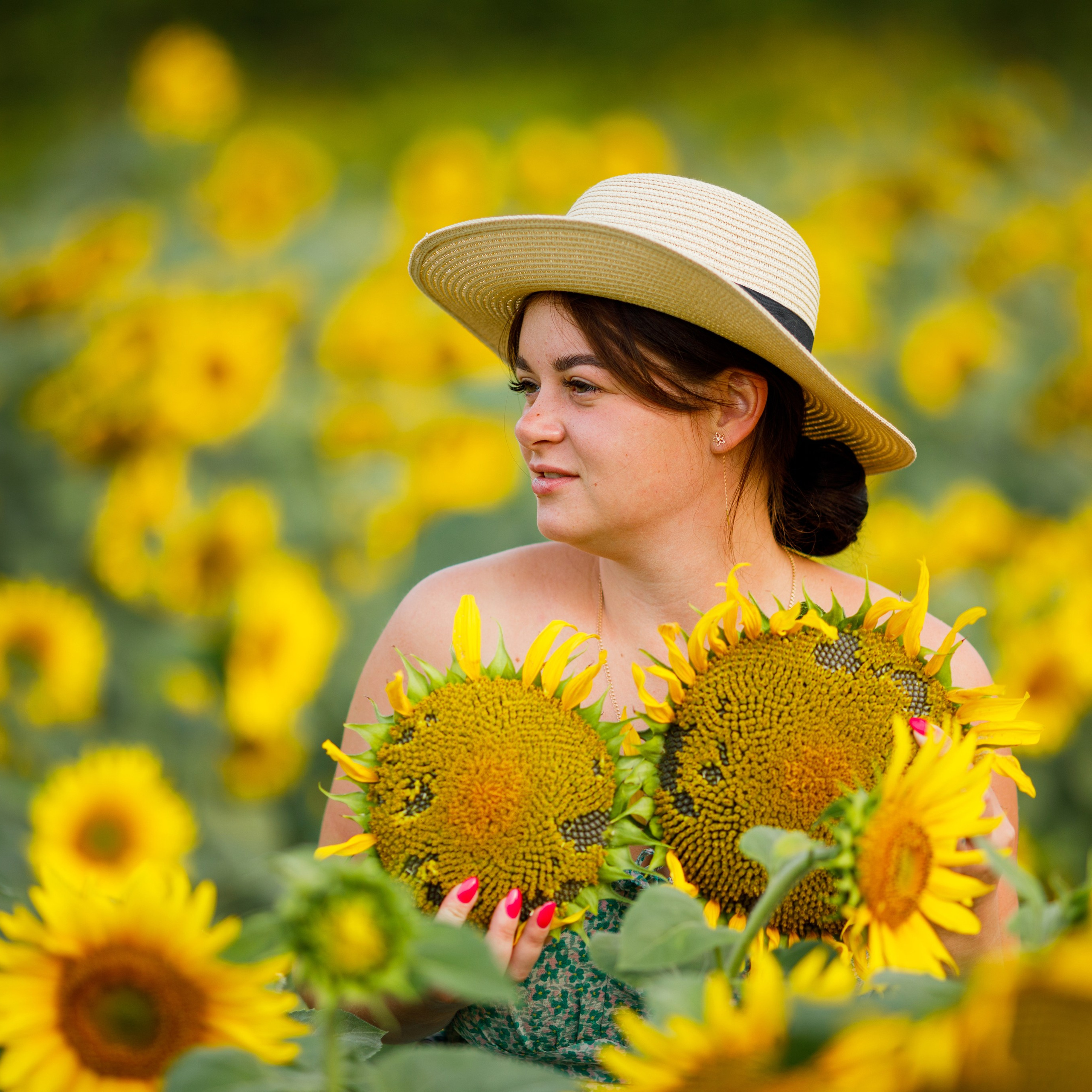 Летняя фотосессия в подсолнухах. Дима Никитин свадебный и семейный фотограф в Ижевске и Удмуртии с 2007 года