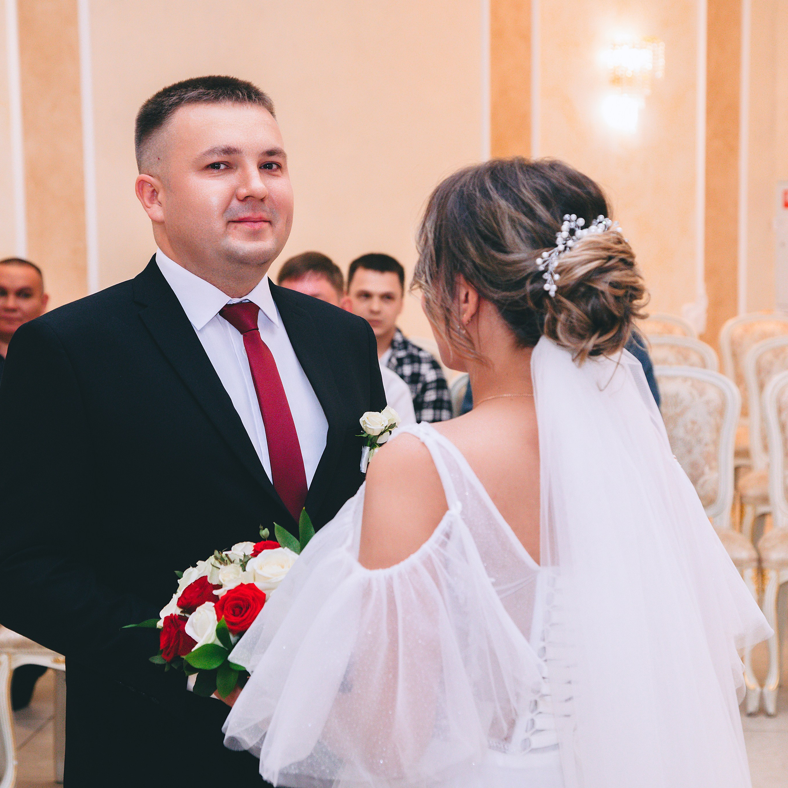 Свадебная летняя фотосессия в ДДН в Ижевске. Дима Никитин свадебный и семейный фотограф в Ижевске и Удмуртии с 2007 года