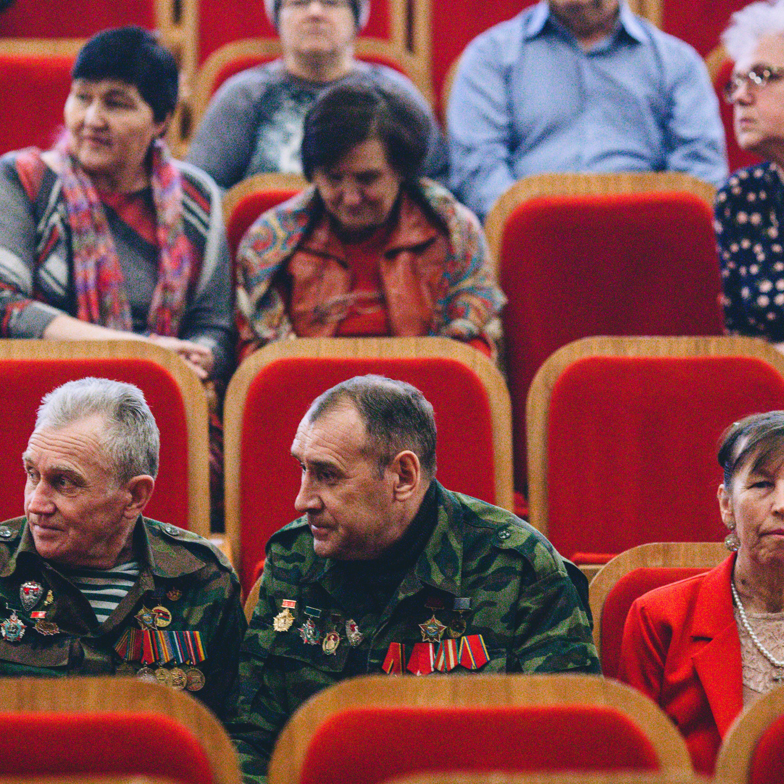 Фотосессия концерта посвященное Дню защитника Отечества. Дима Никитин свадебный и семейный фотограф в Ижевске и Удмуртии с 2007 года