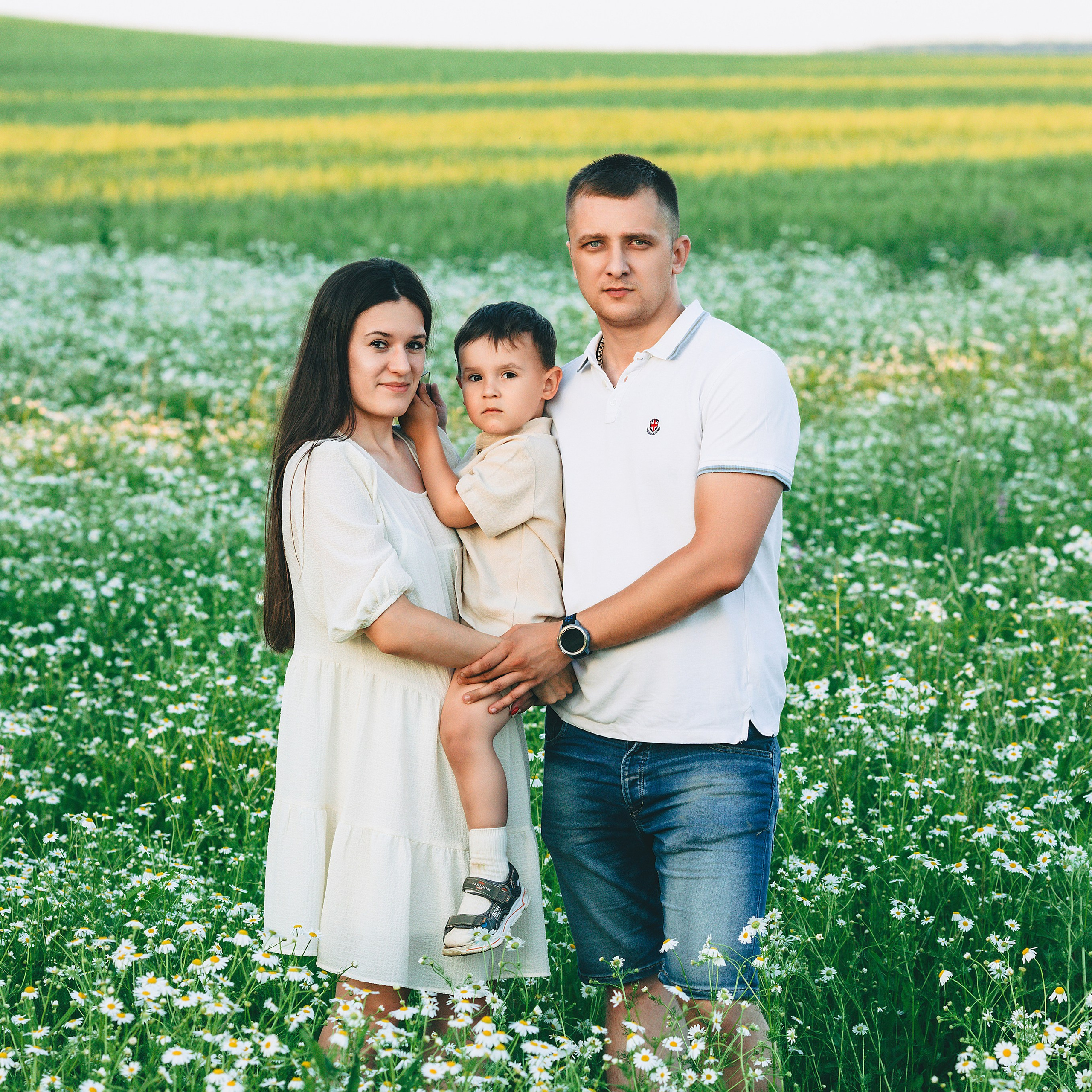Большая семейная фотосессия за Ижевском в ромашковом поле. Дима Никитин свадебный и семейный фотограф в Ижевске и Удмуртии с 2007 года