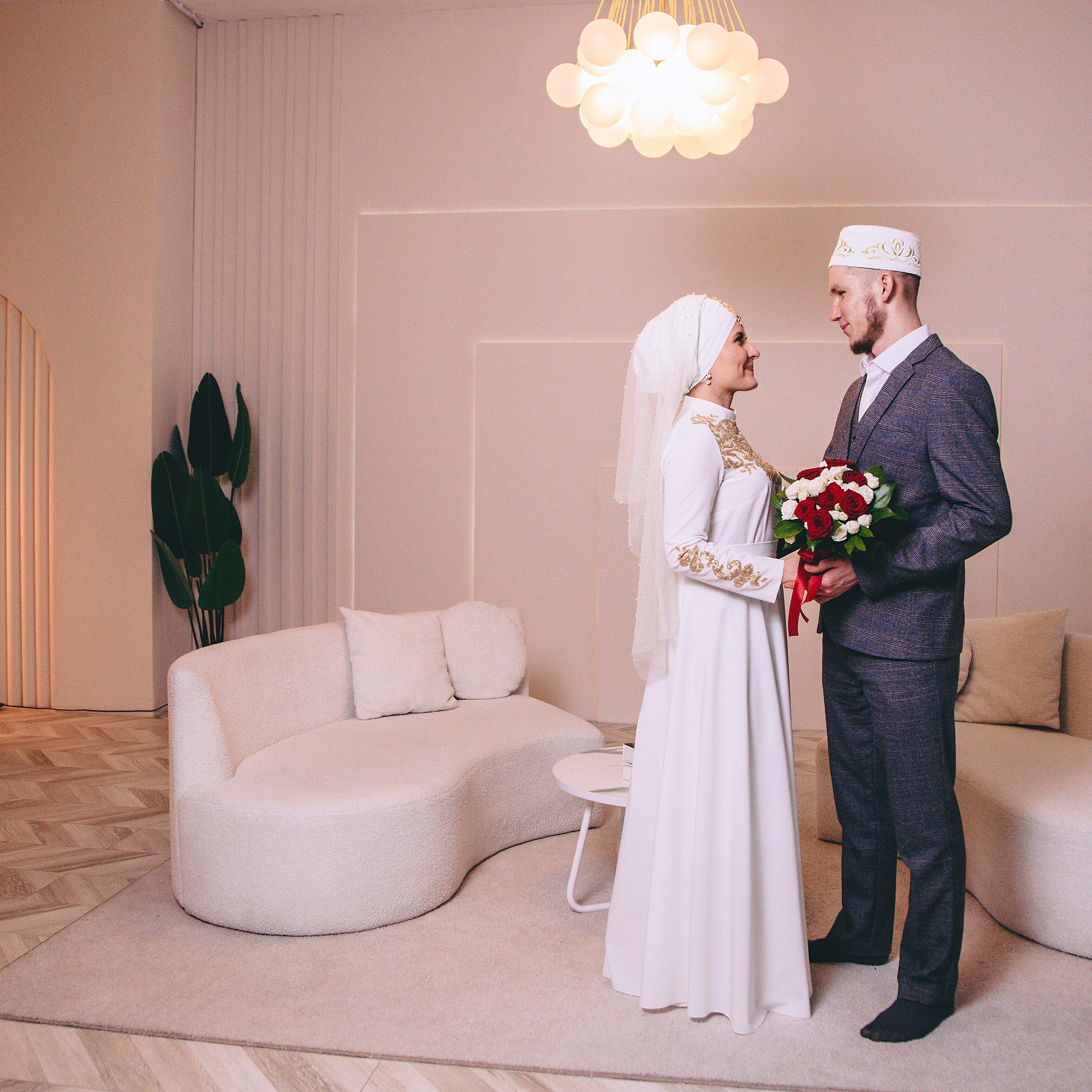 Свадебная фотосессия в фотостудии Ижевска. Дима Никитин свадебный и семейный фотограф в Ижевске и Удмуртии с 2007 года