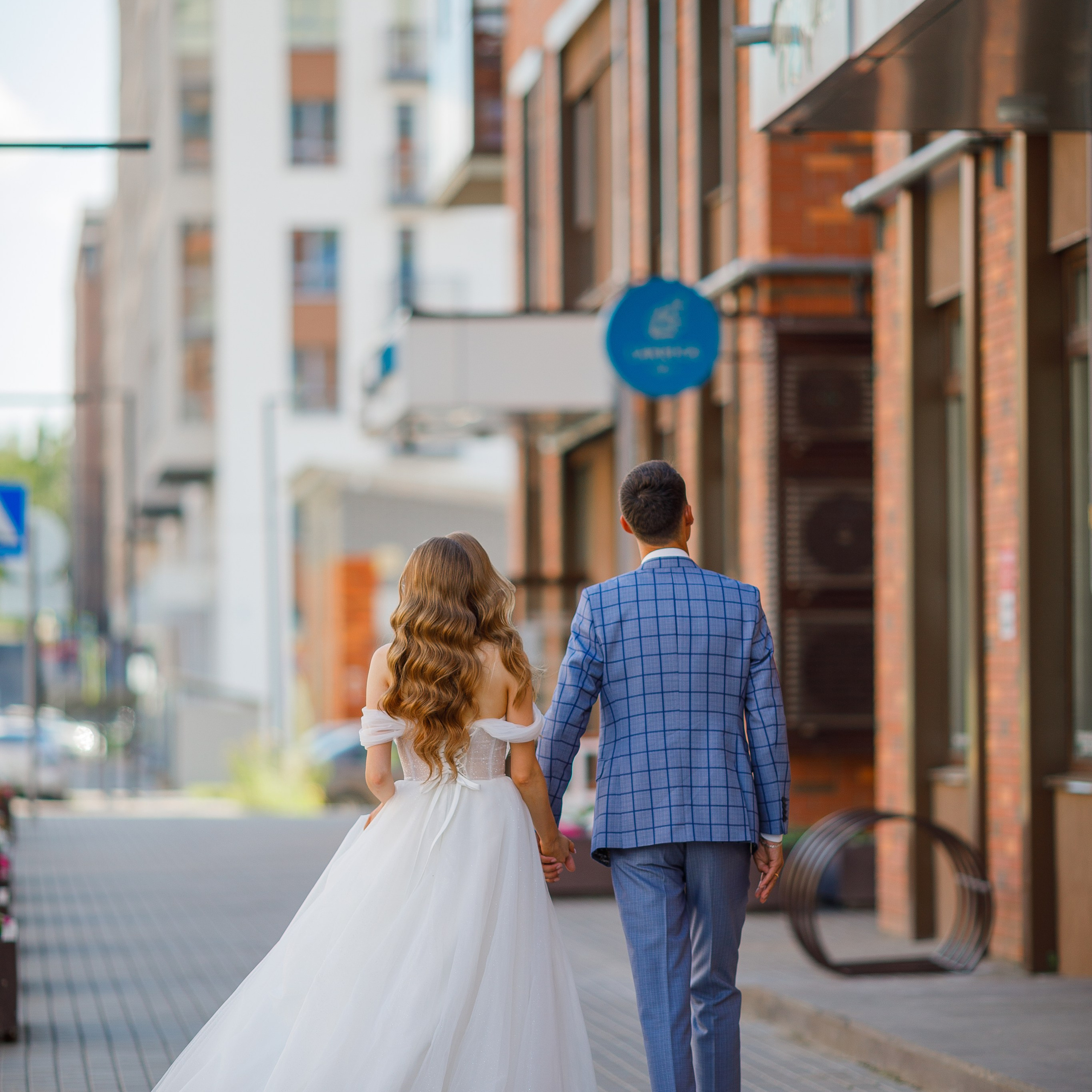 Свадебная летняя фотосессия на улице Горького. Дима Никитин свадебный и семейный фотограф в Ижевске и Удмуртии с 2007 года