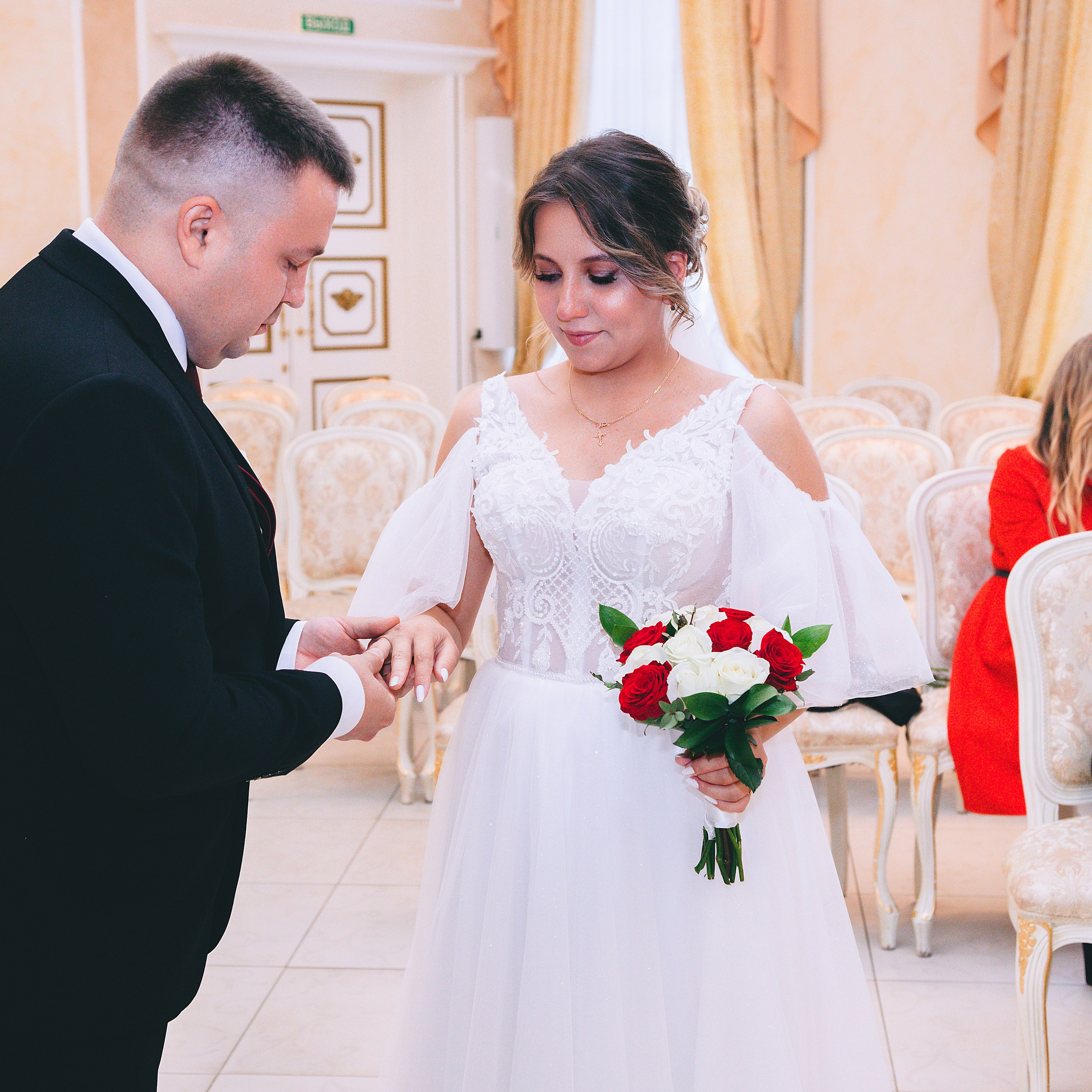 Свадебная летняя фотосессия в ДДН в Ижевске. Дима Никитин свадебный и семейный фотограф в Ижевске и Удмуртии с 2007 года