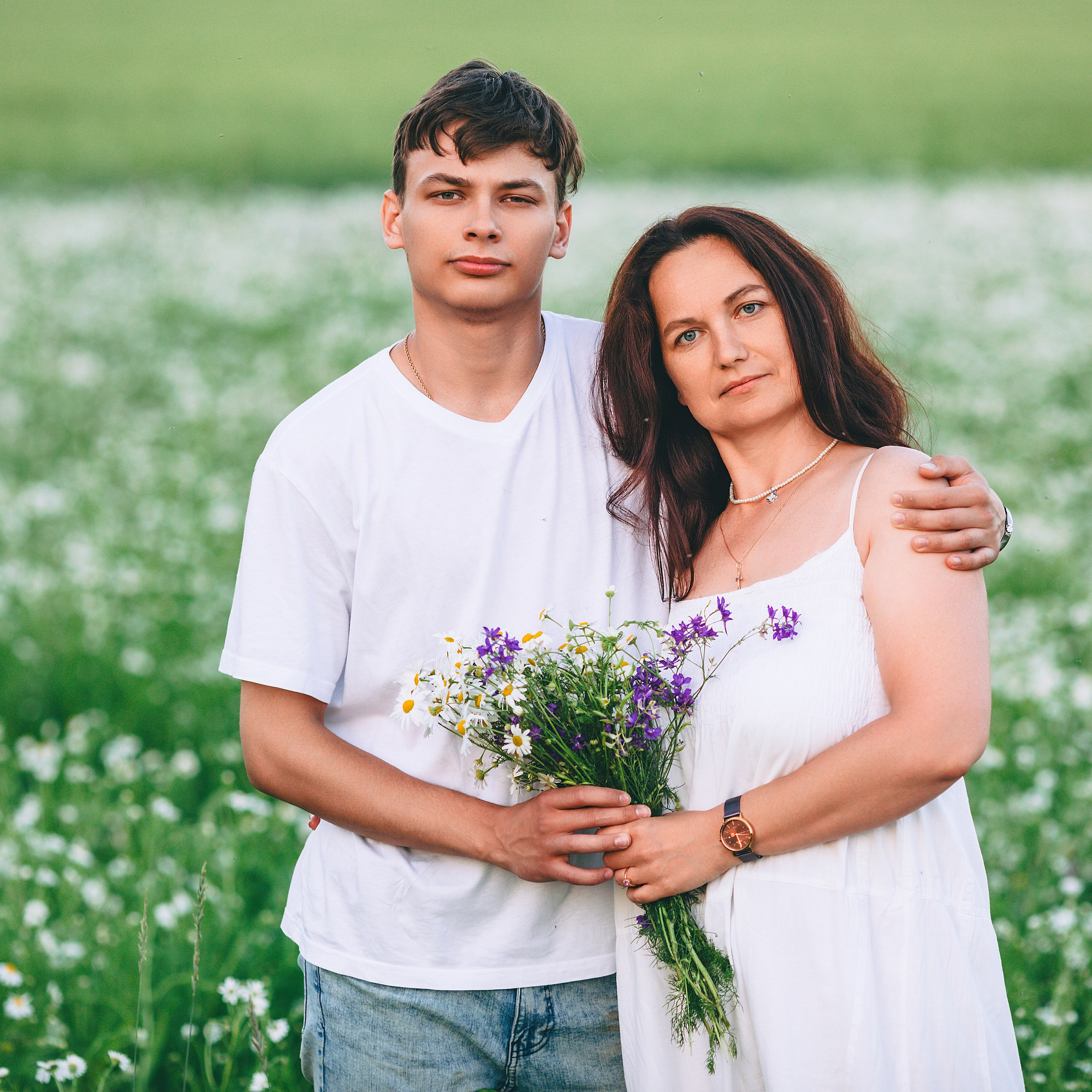 Большая семейная фотосессия за Ижевском в ромашковом поле. Дима Никитин свадебный и семейный фотограф в Ижевске и Удмуртии с 2007 года
