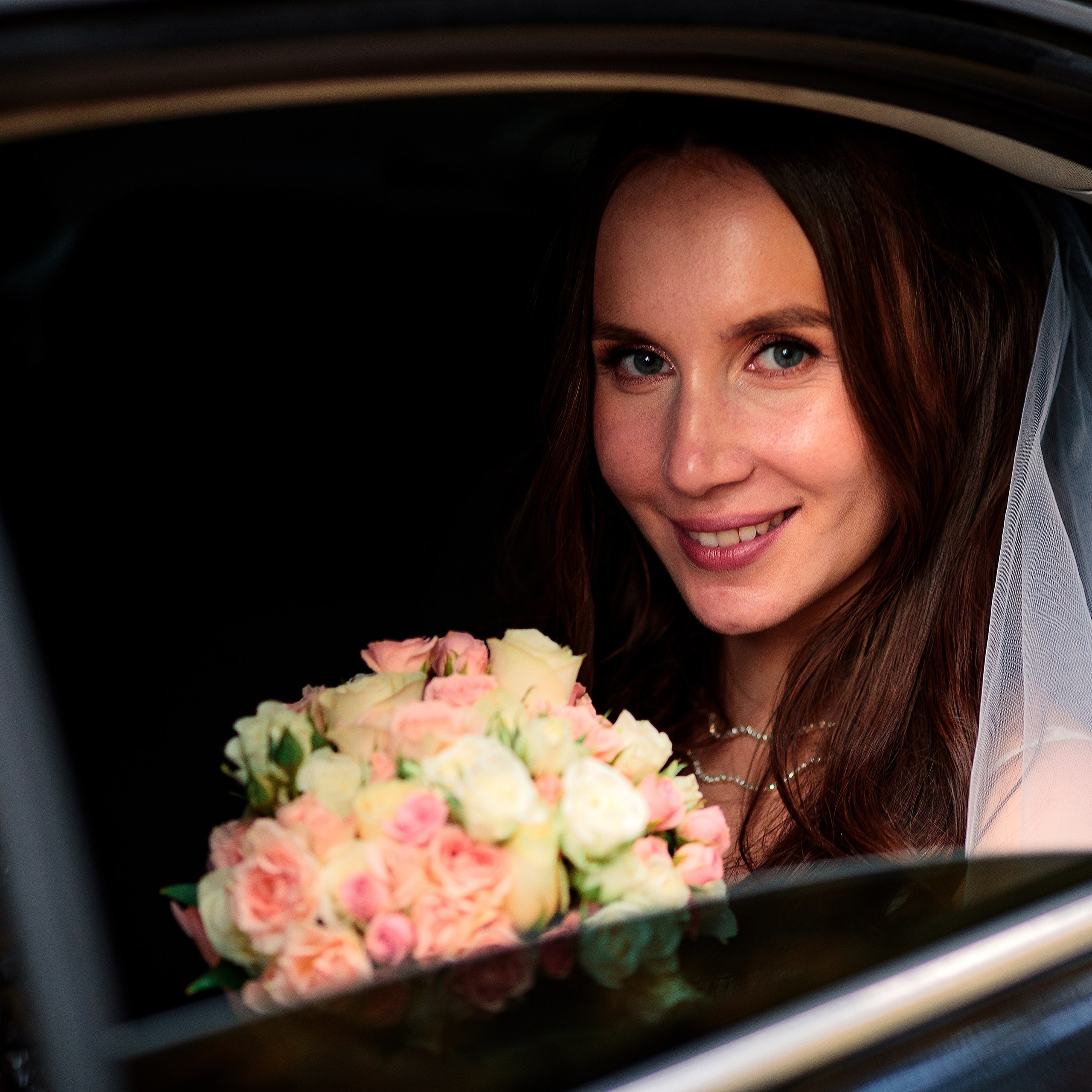 Свадебная фотосессия в красивом осеннем лесу. Дима Никитин свадебный и семейный фотограф в Ижевске и Удмуртии с 2007 года