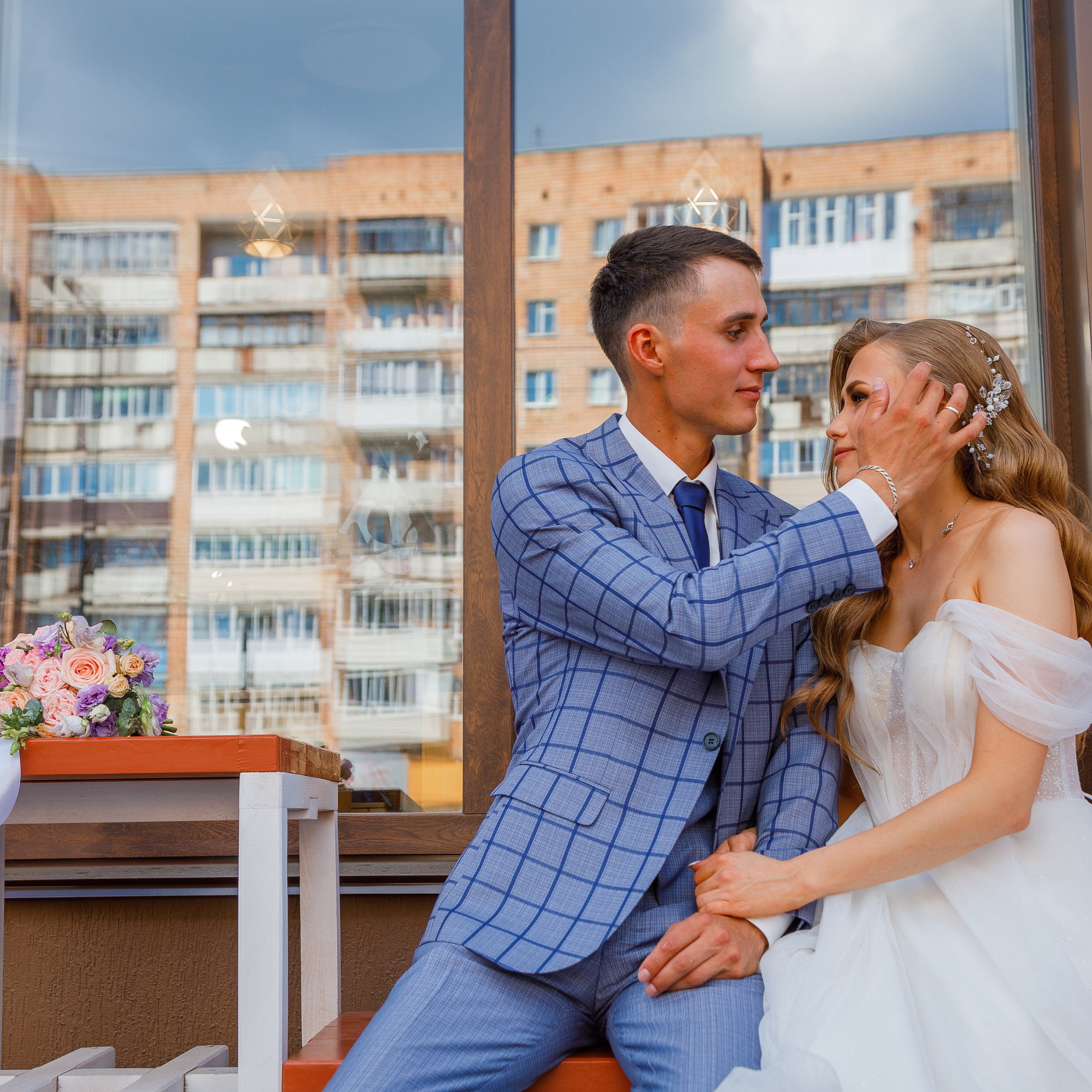 Свадебная летняя фотосессия на улице Горького. Дима Никитин свадебный и семейный фотограф в Ижевске и Удмуртии с 2007 года