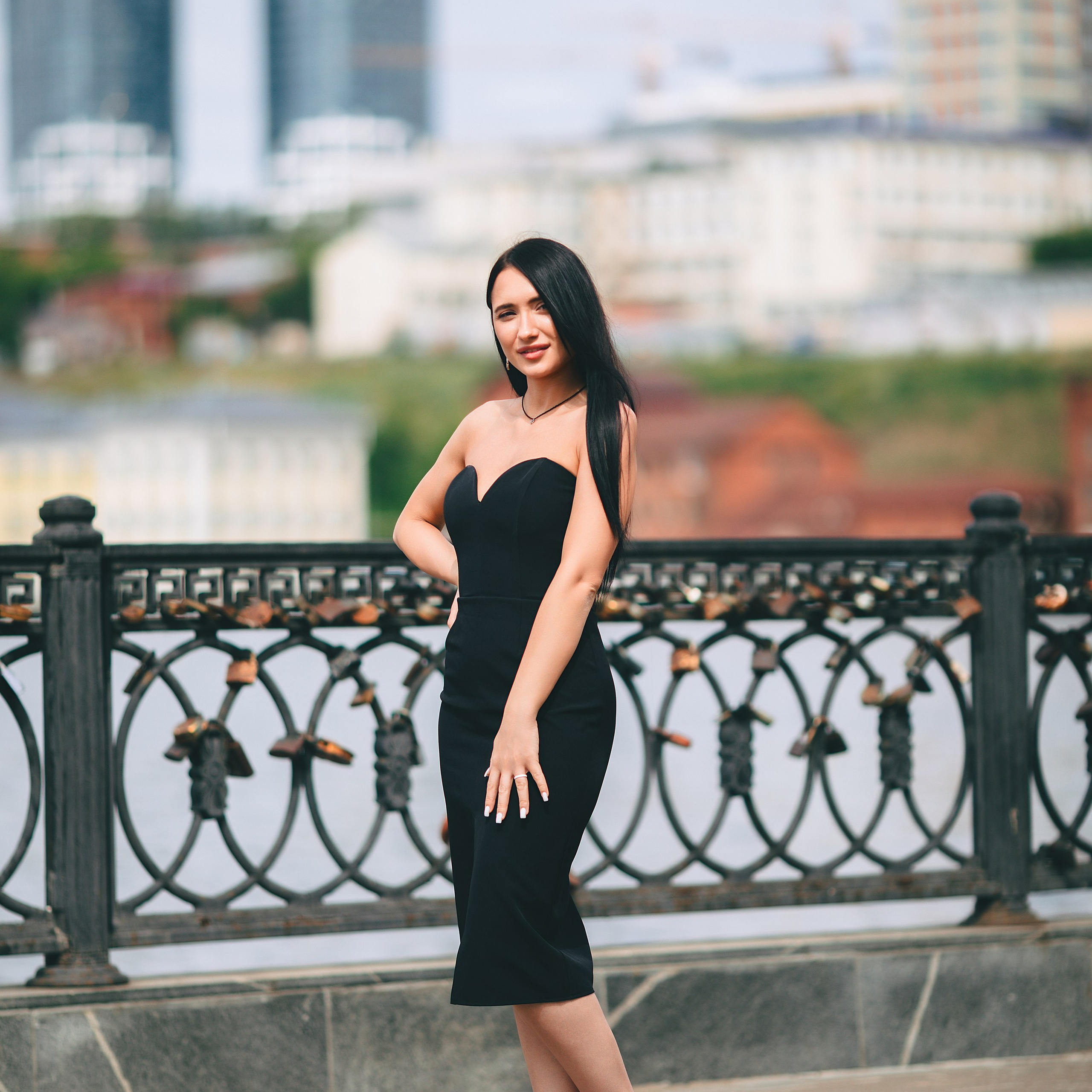 Индивидуальная летняя фотосессия у пруда Ижевска. Дима Никитин свадебный и семейный фотограф в Ижевске и Удмуртии с 2007 года