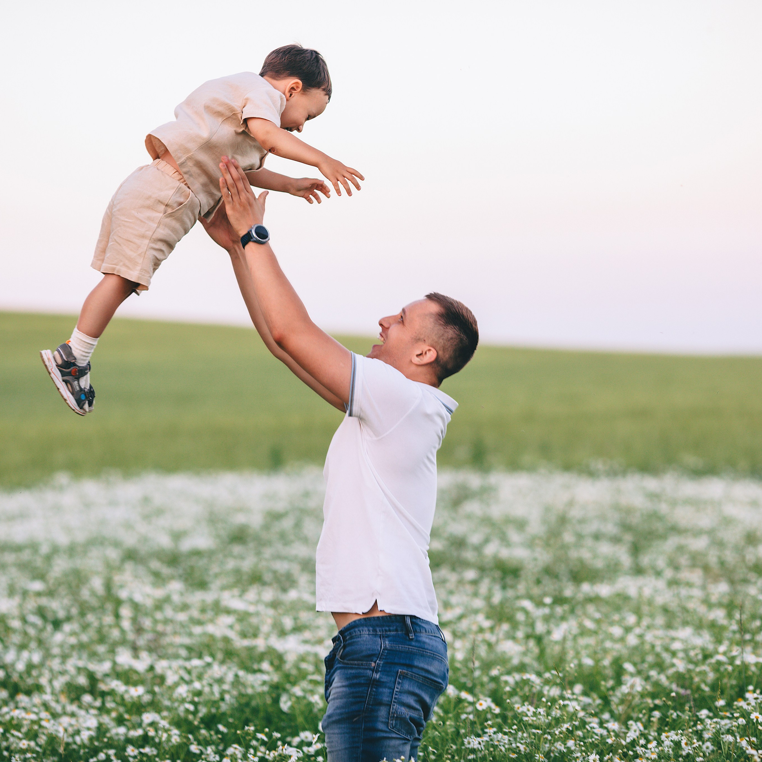 Большая семейная фотосессия за Ижевском в ромашковом поле. Дима Никитин свадебный и семейный фотограф в Ижевске и Удмуртии с 2007 года
