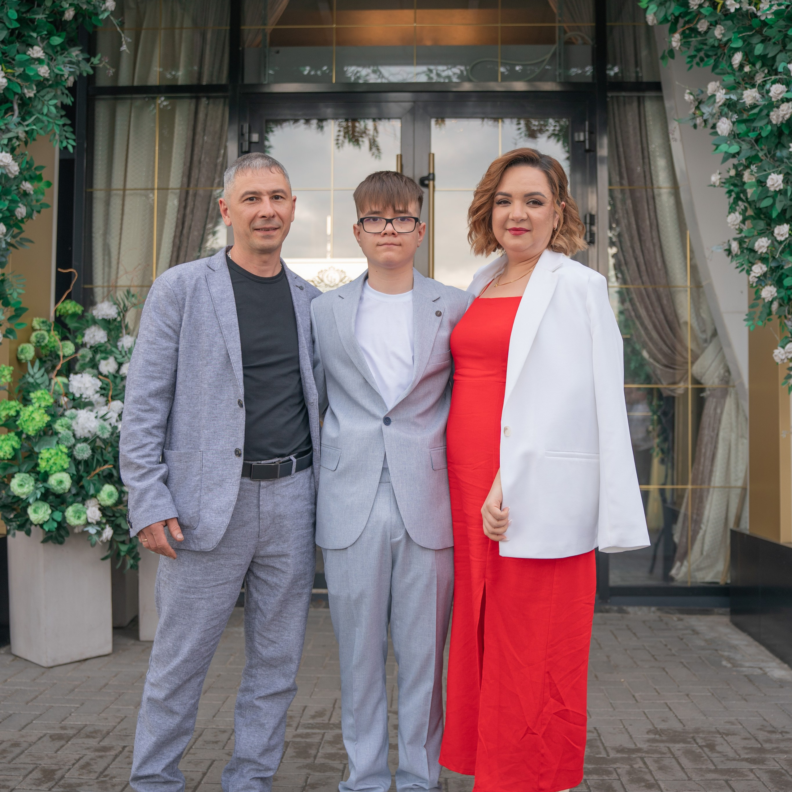 Выпускной бал. Выпускные альбомы в Набережных Челнах