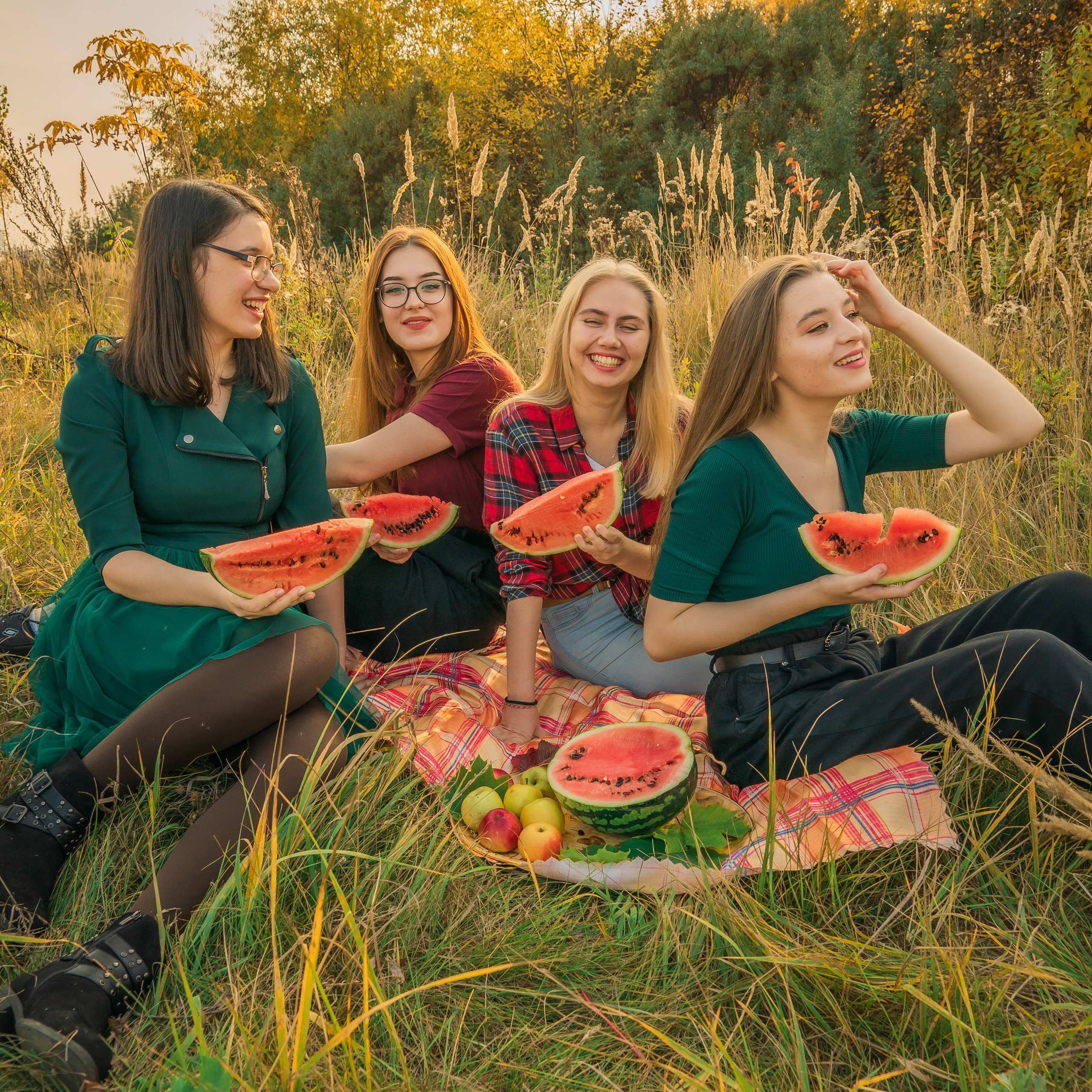 Осень. Выпускные альбомы в Набережных Челнах