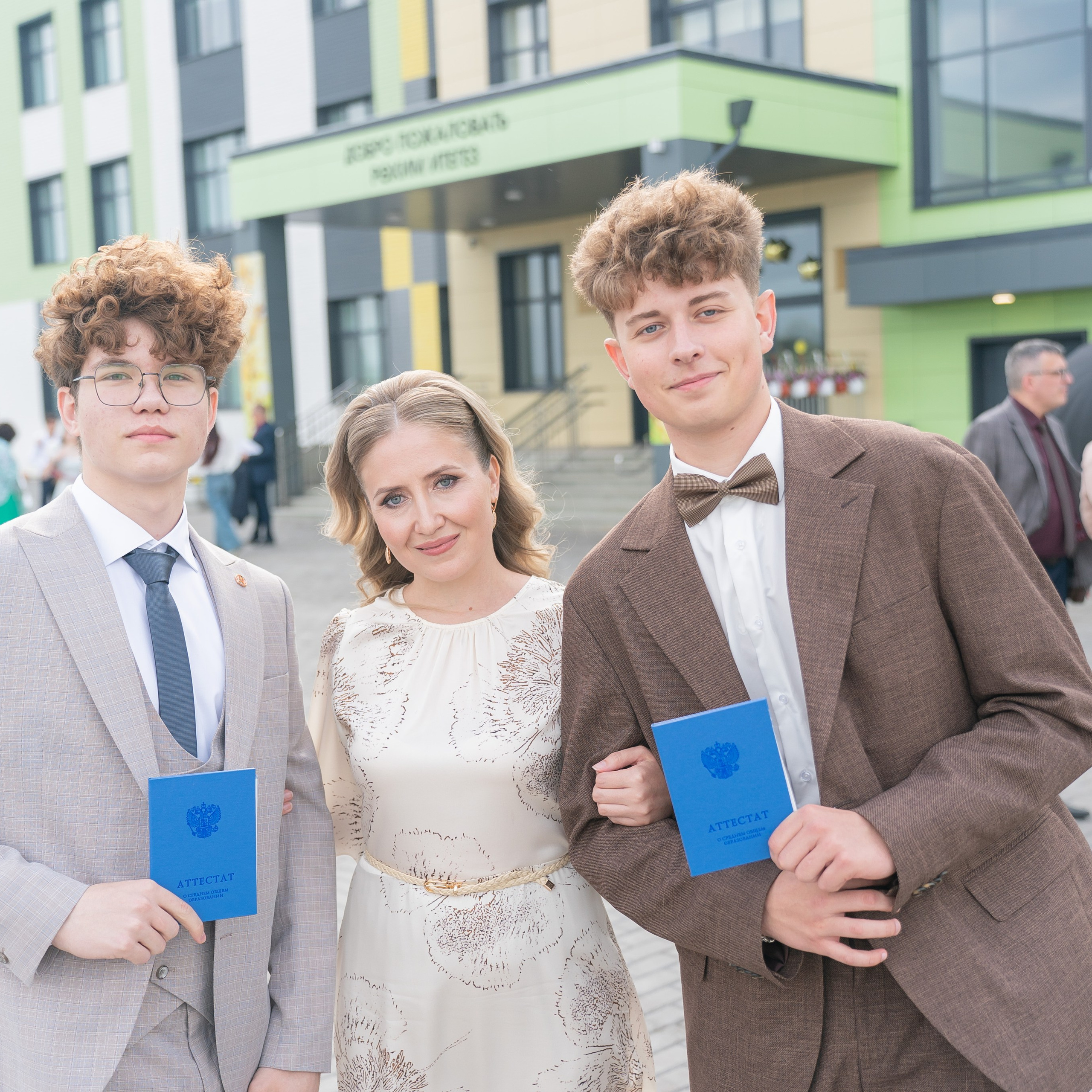 Выпускной бал. Выпускные альбомы в Набережных Челнах