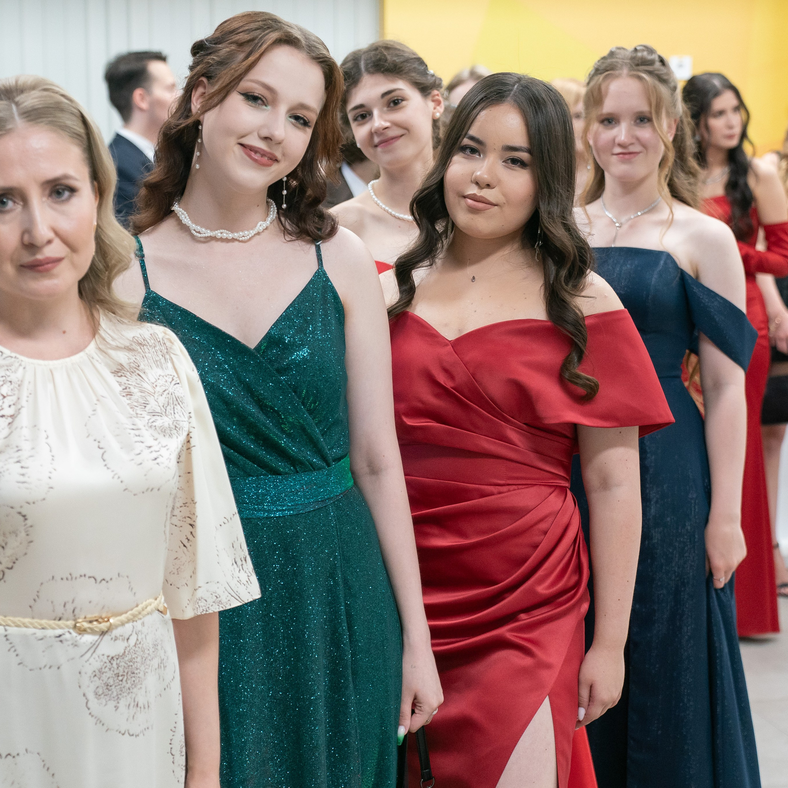 Выпускной бал. Выпускные альбомы в Набережных Челнах