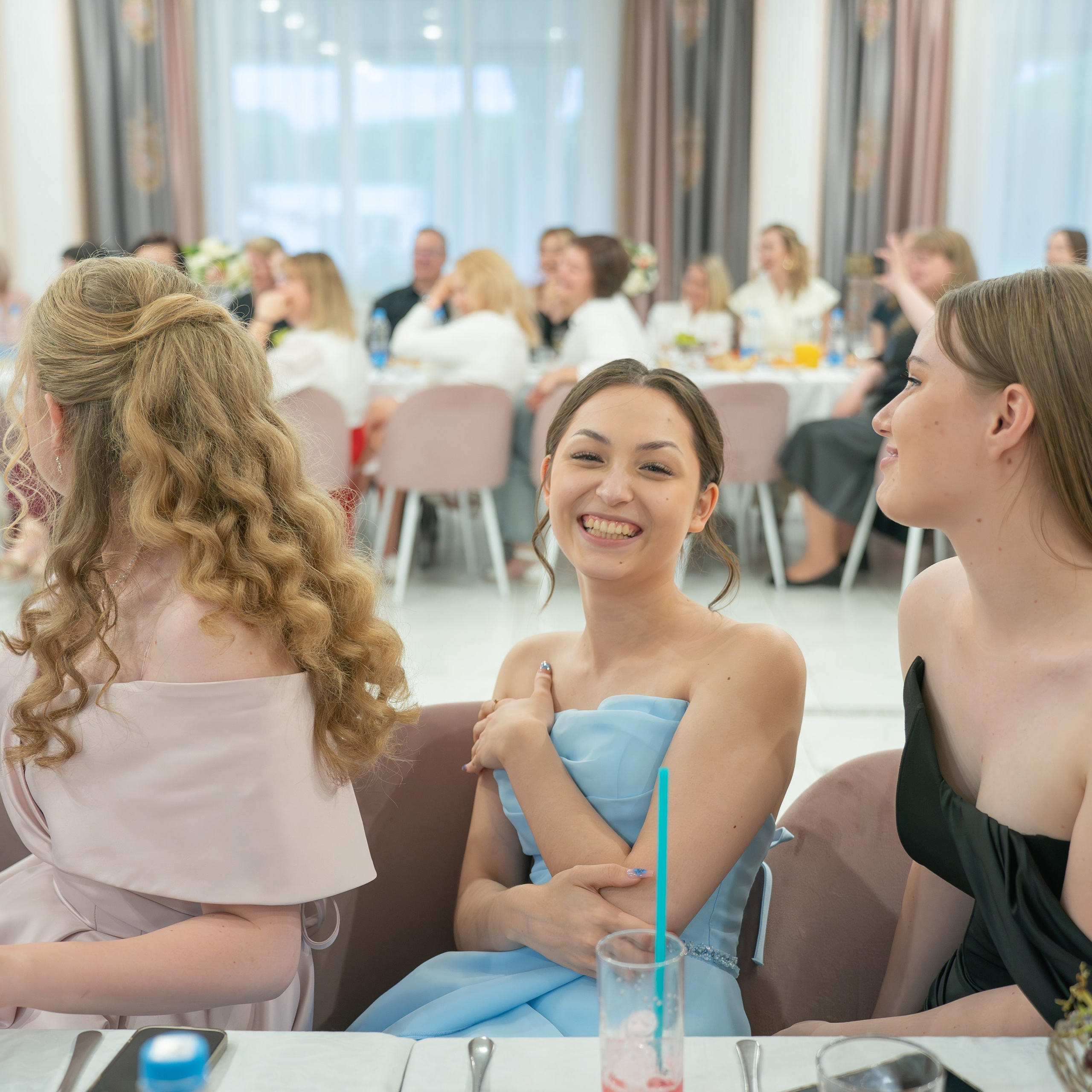 Выпускной бал. Выпускные альбомы в Набережных Челнах