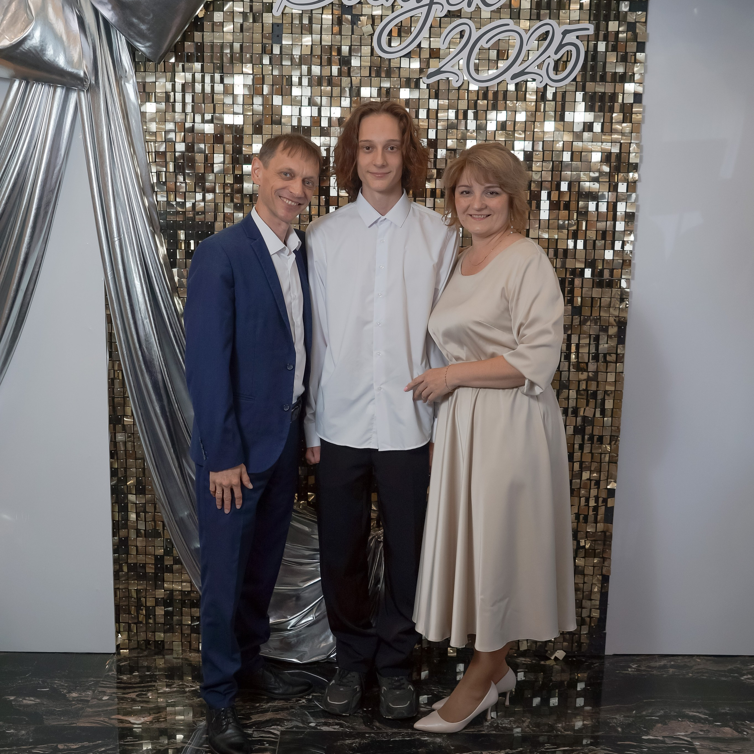 Выпускной бал. Выпускные альбомы в Набережных Челнах