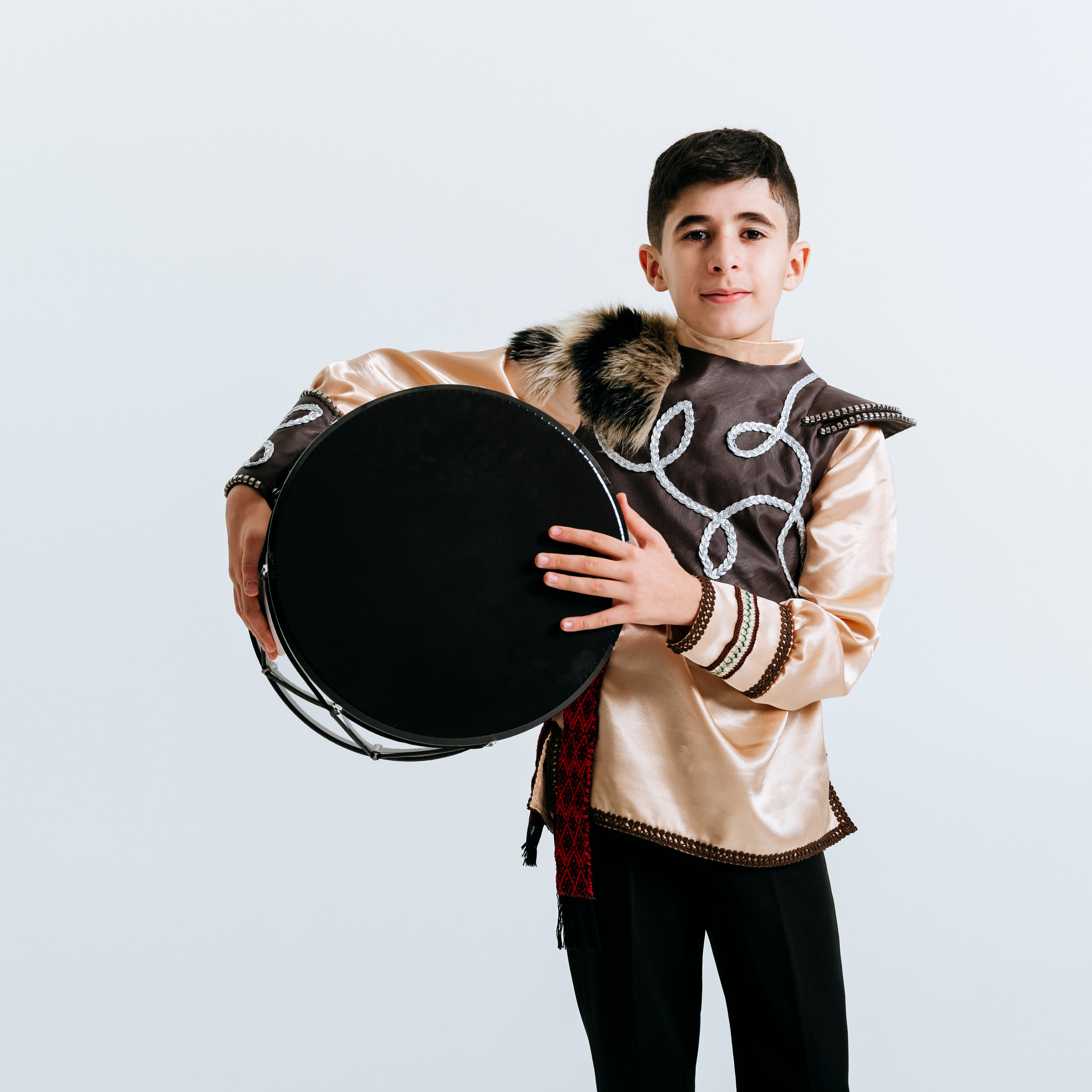 Комитас. Барабащики