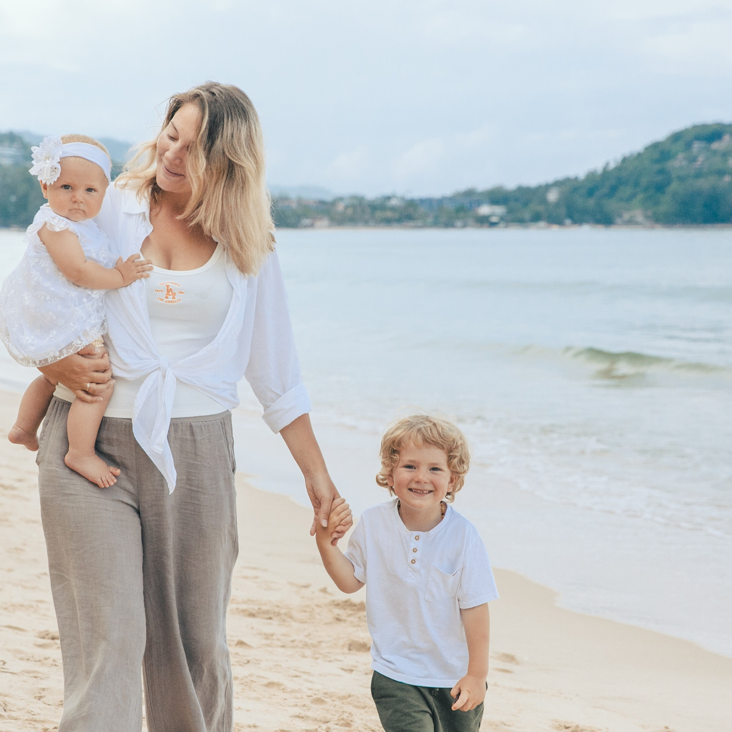 Ульяна с детьми Пхукет