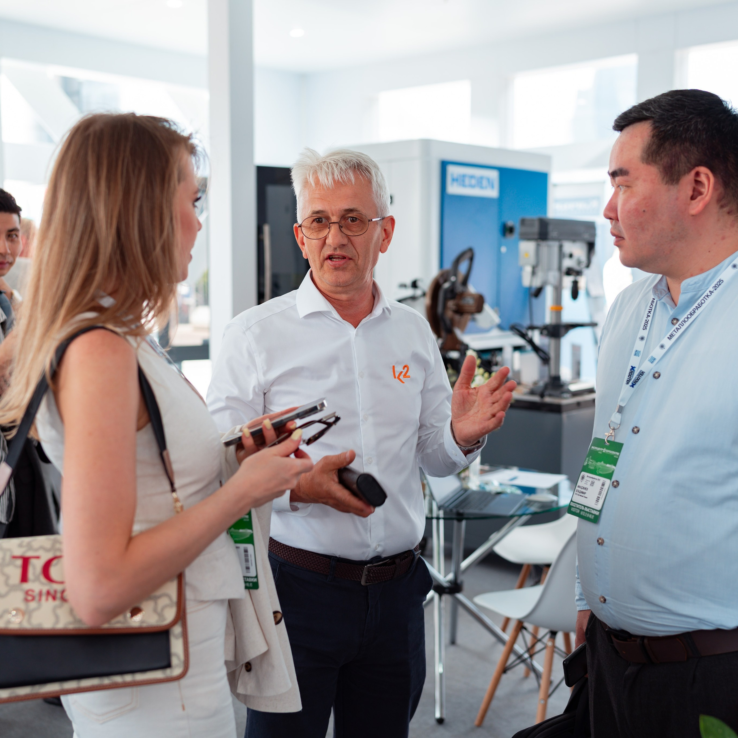 Фотограф на выставку. Репортажный фотограф в Москве Измалков Артем