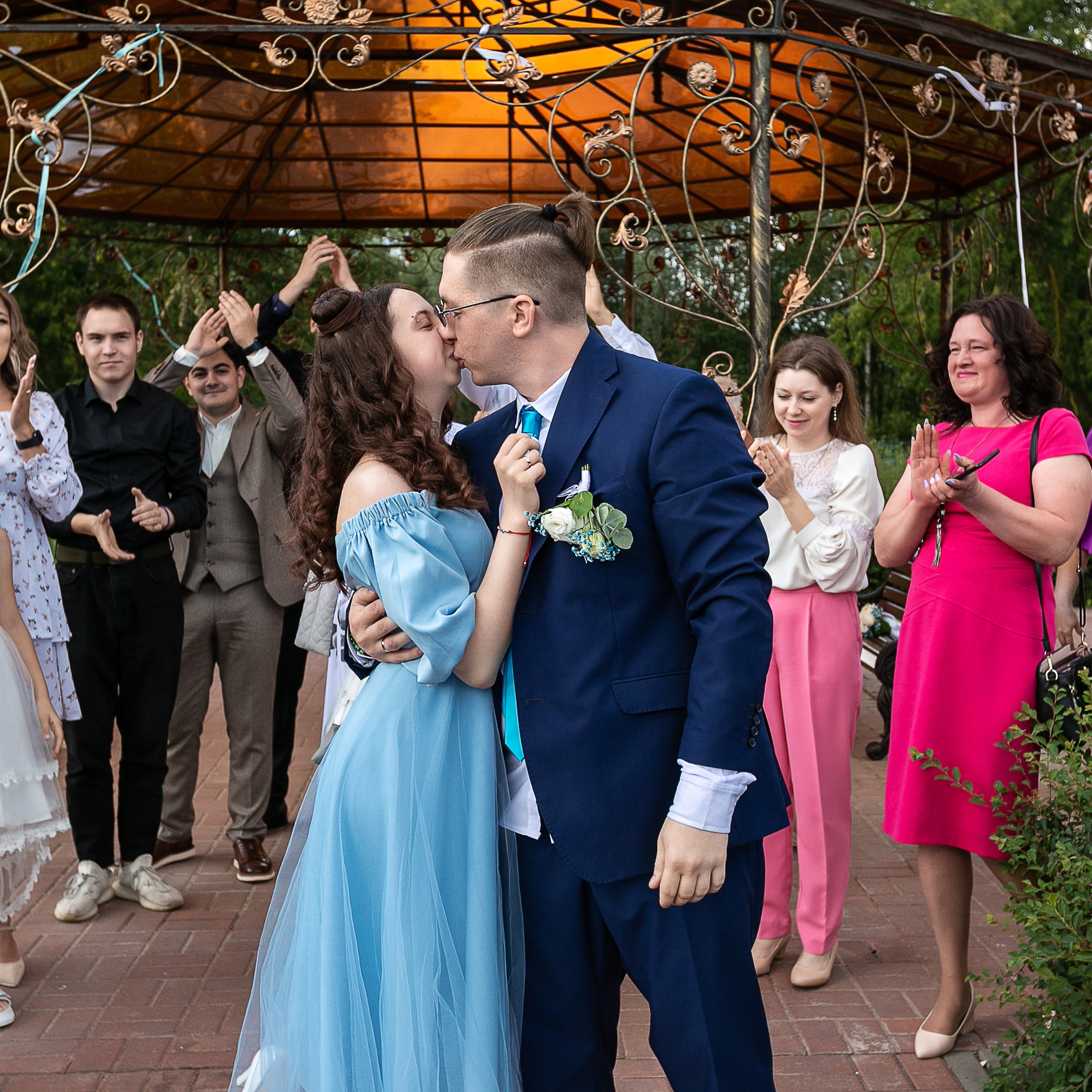 Фотограф Сергей Герасимов отзывы. Выпускные альбомы. Школьный и детский фотограф в Гатчине