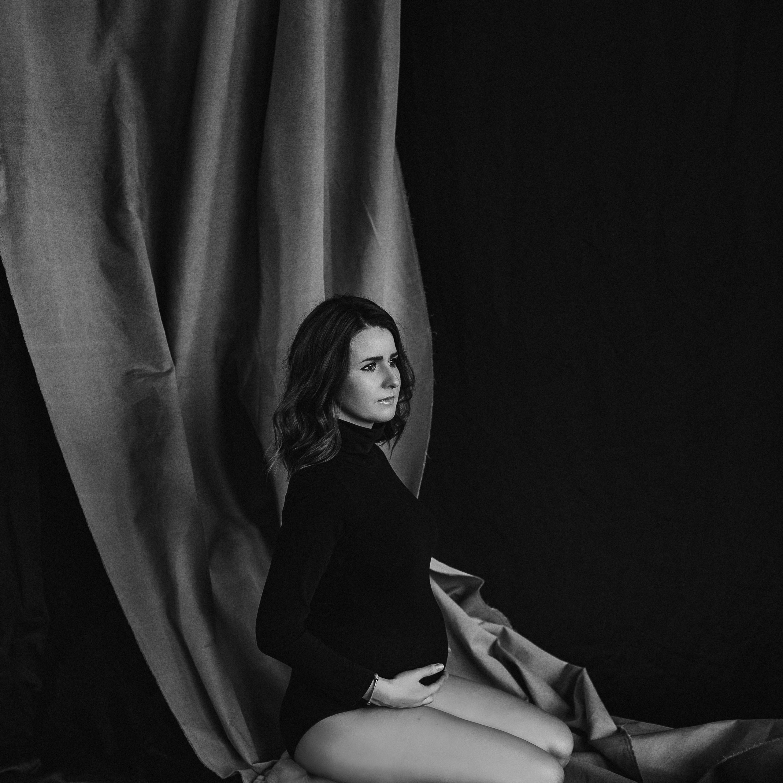 ЖЕНСКИЙ ПОРТРЕТ