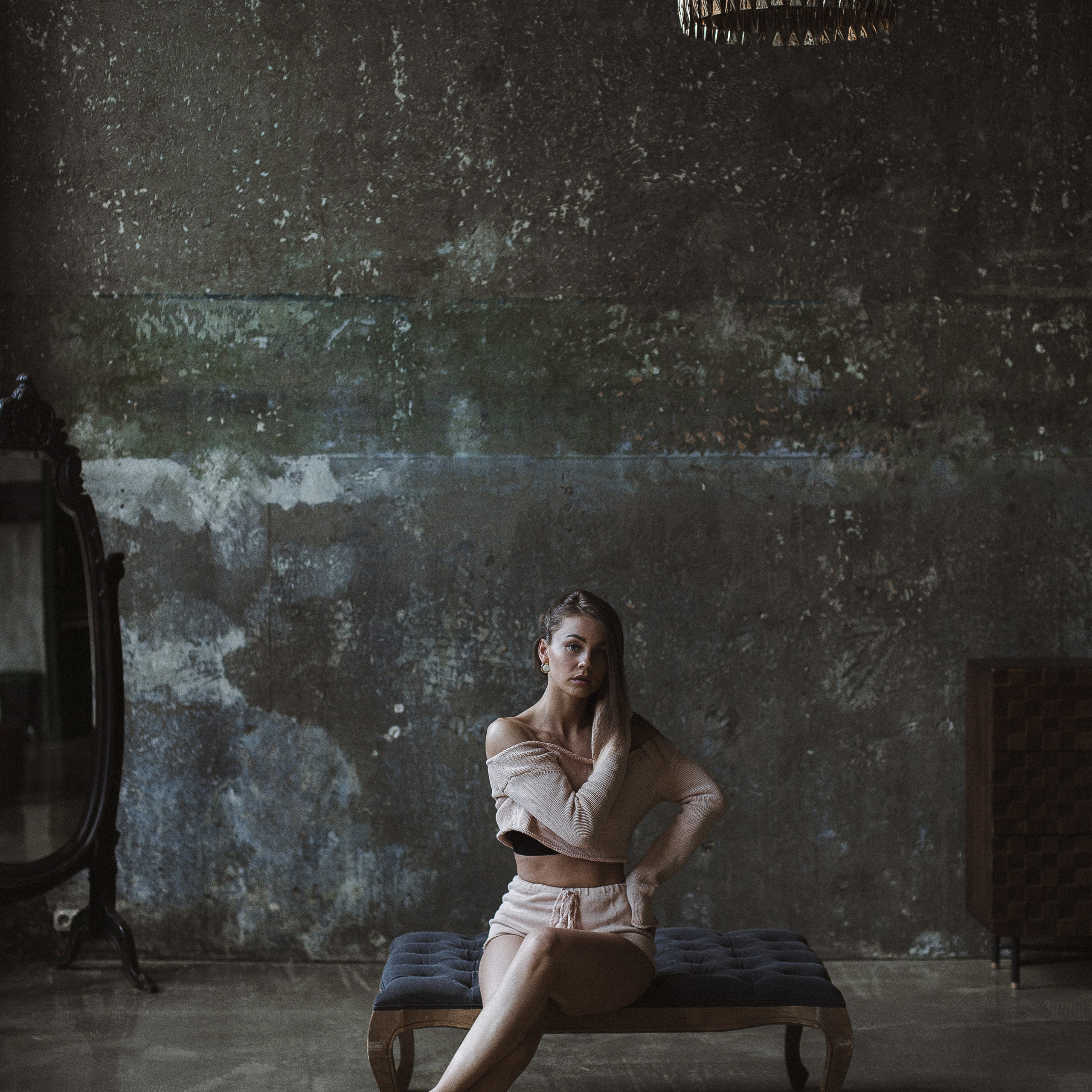 ЖЕНСКИЙ ПОРТРЕТ