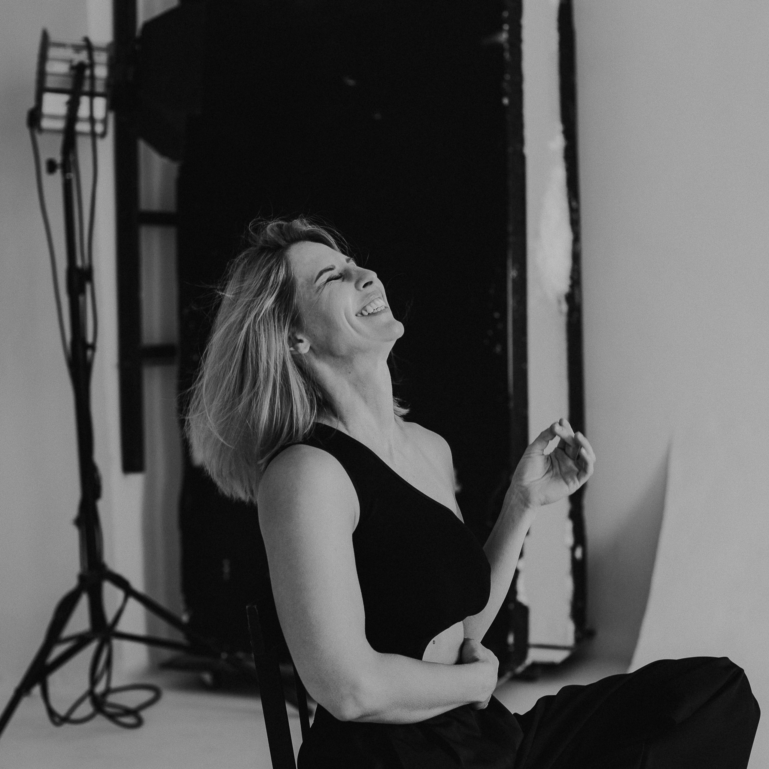 ЖЕНСКИЙ ПОРТРЕТ