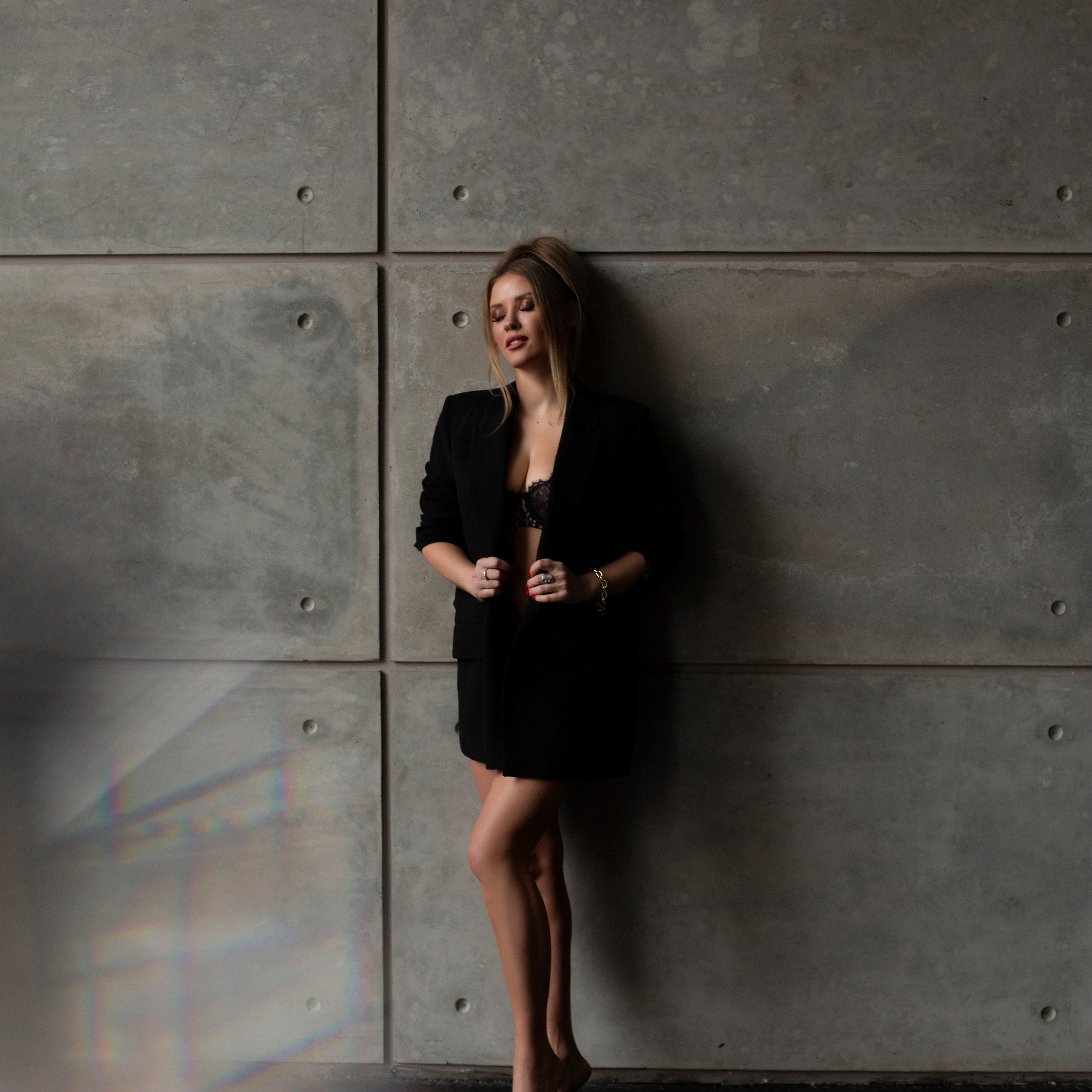 ЖЕНСКИЙ ПОРТРЕТ