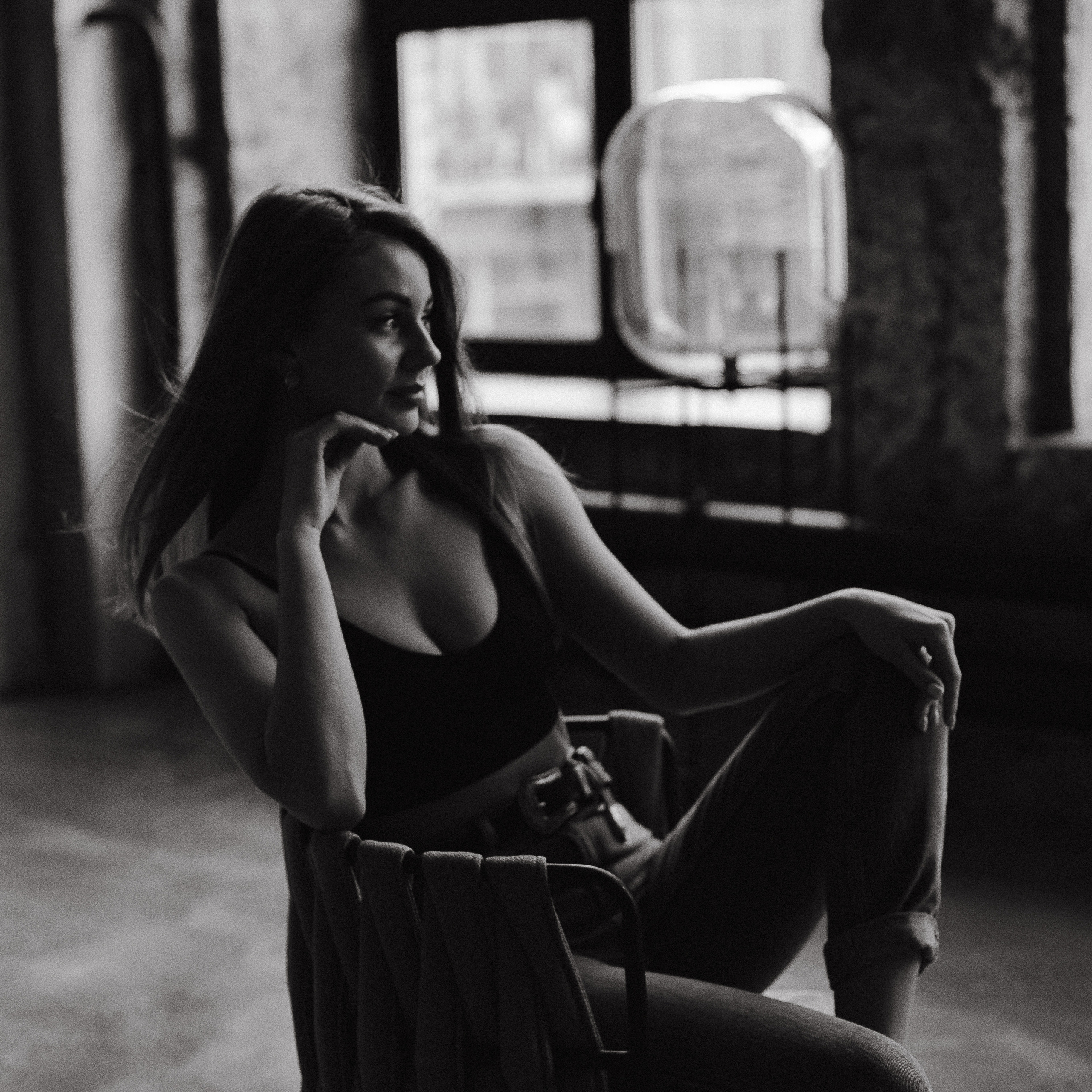 ЖЕНСКИЙ ПОРТРЕТ