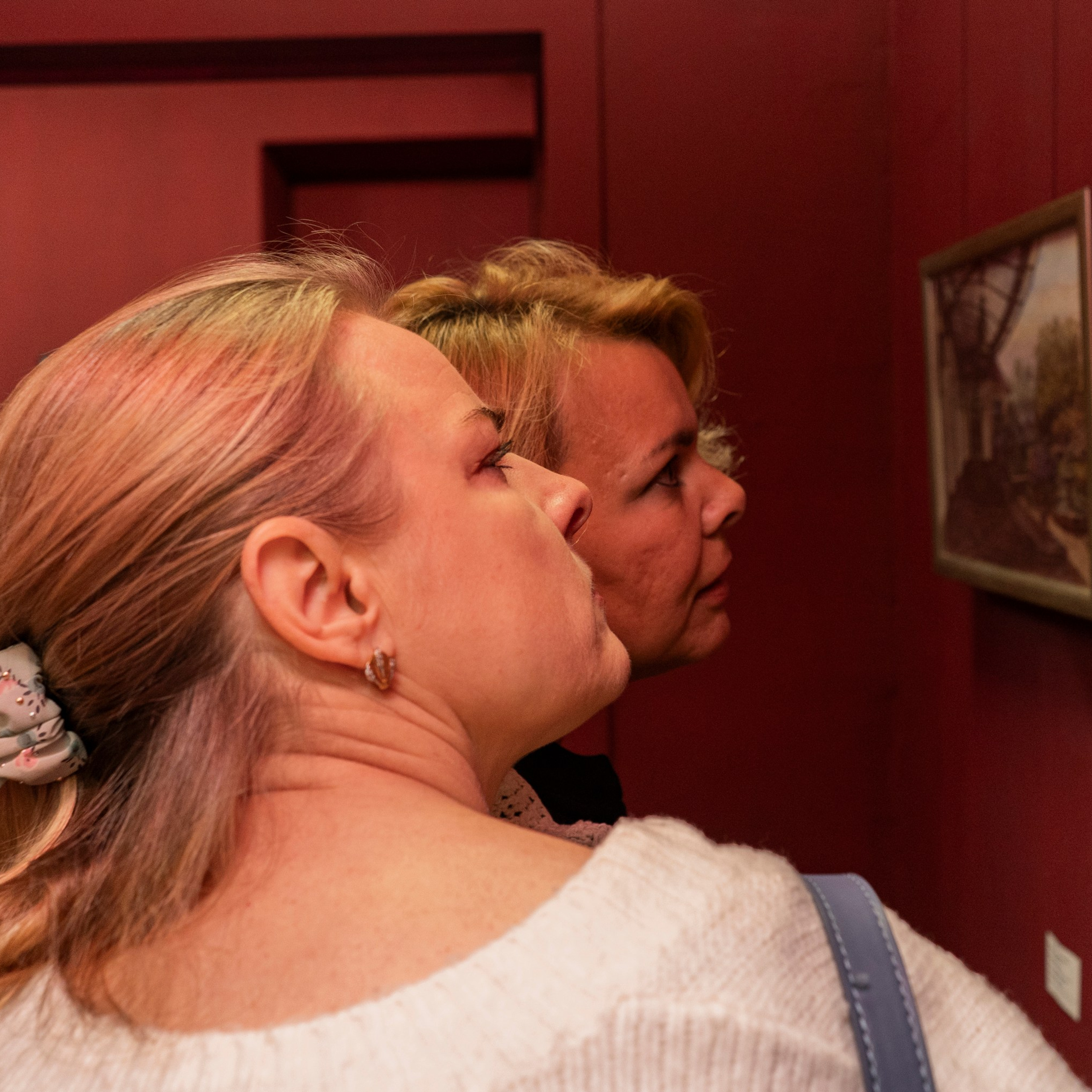 /МОНУМЕНТАЛКА ПОД МИКРОСКОПОМ/. Ассоциация художников монументалистов г. Москва