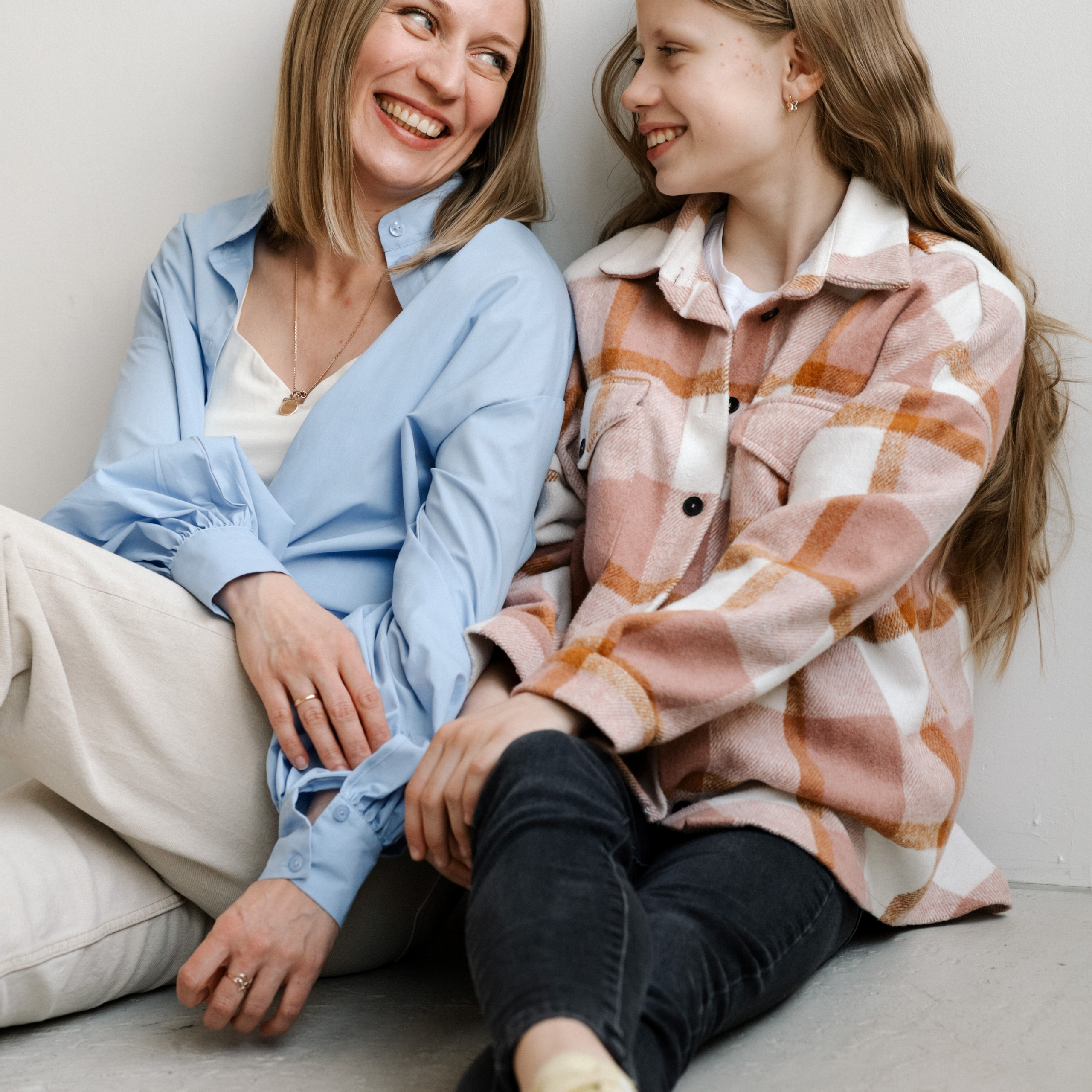 Света и Маша