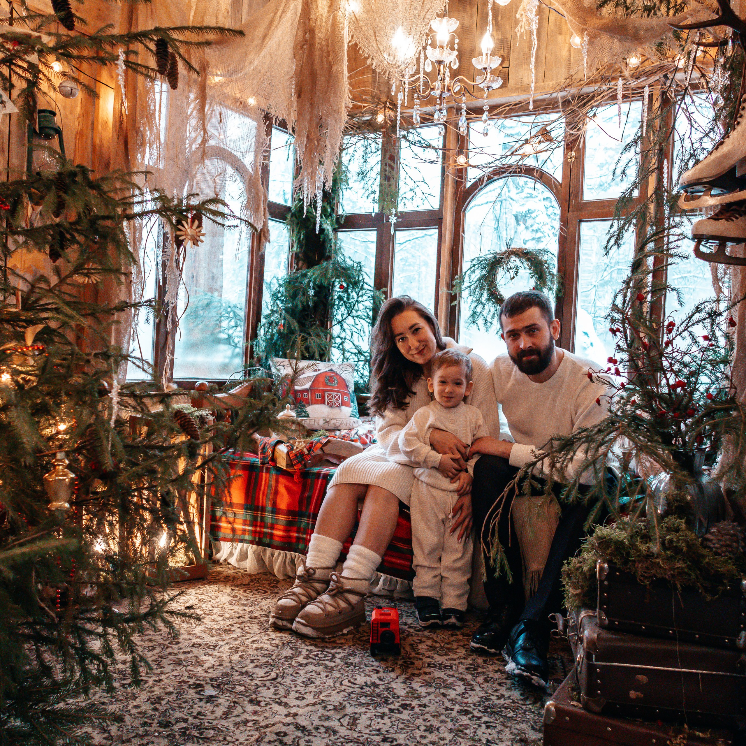 Зимняя сказка в домике на дереве