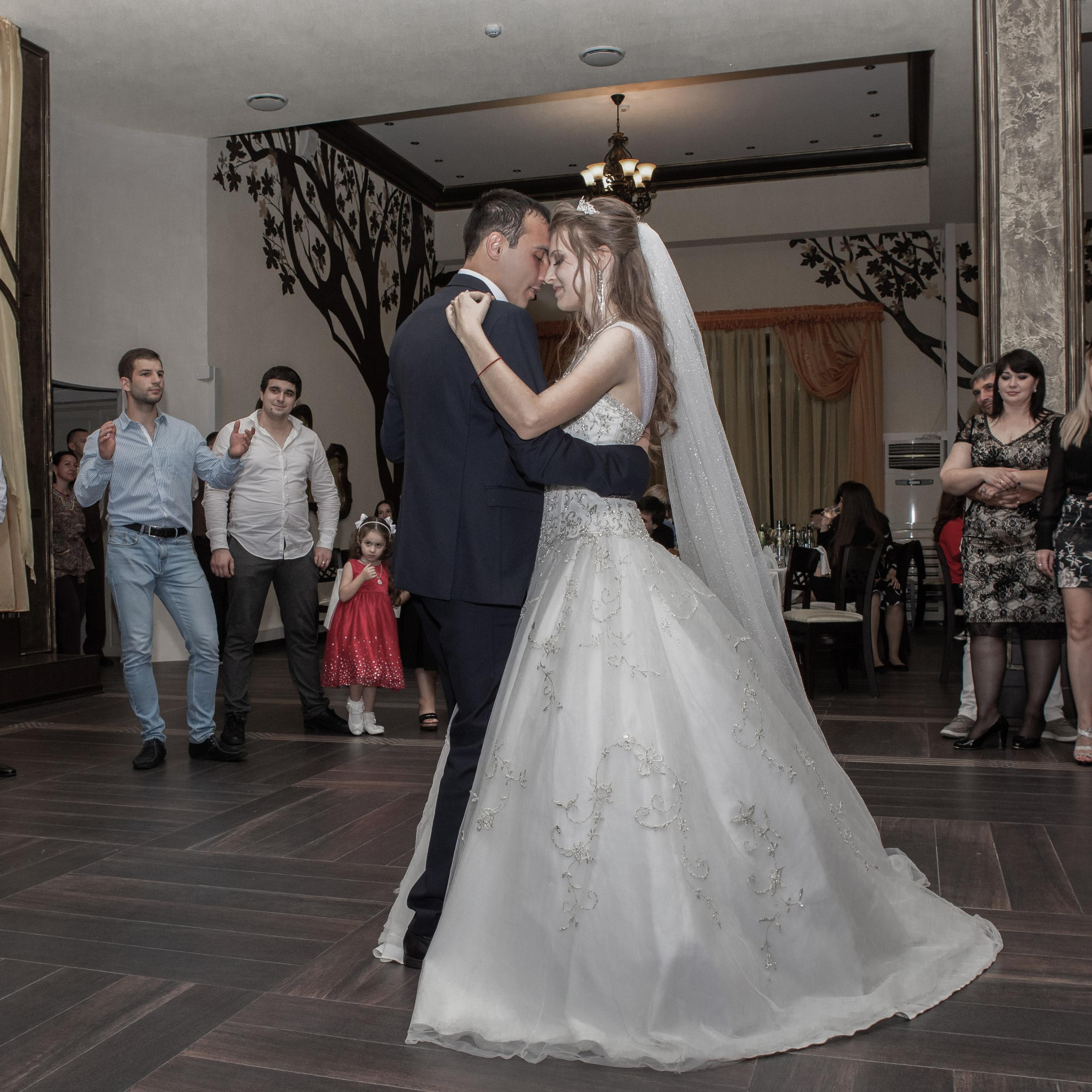 Эрнест и Александа. ФотоВидеоСъемка свадеб и мероприятий