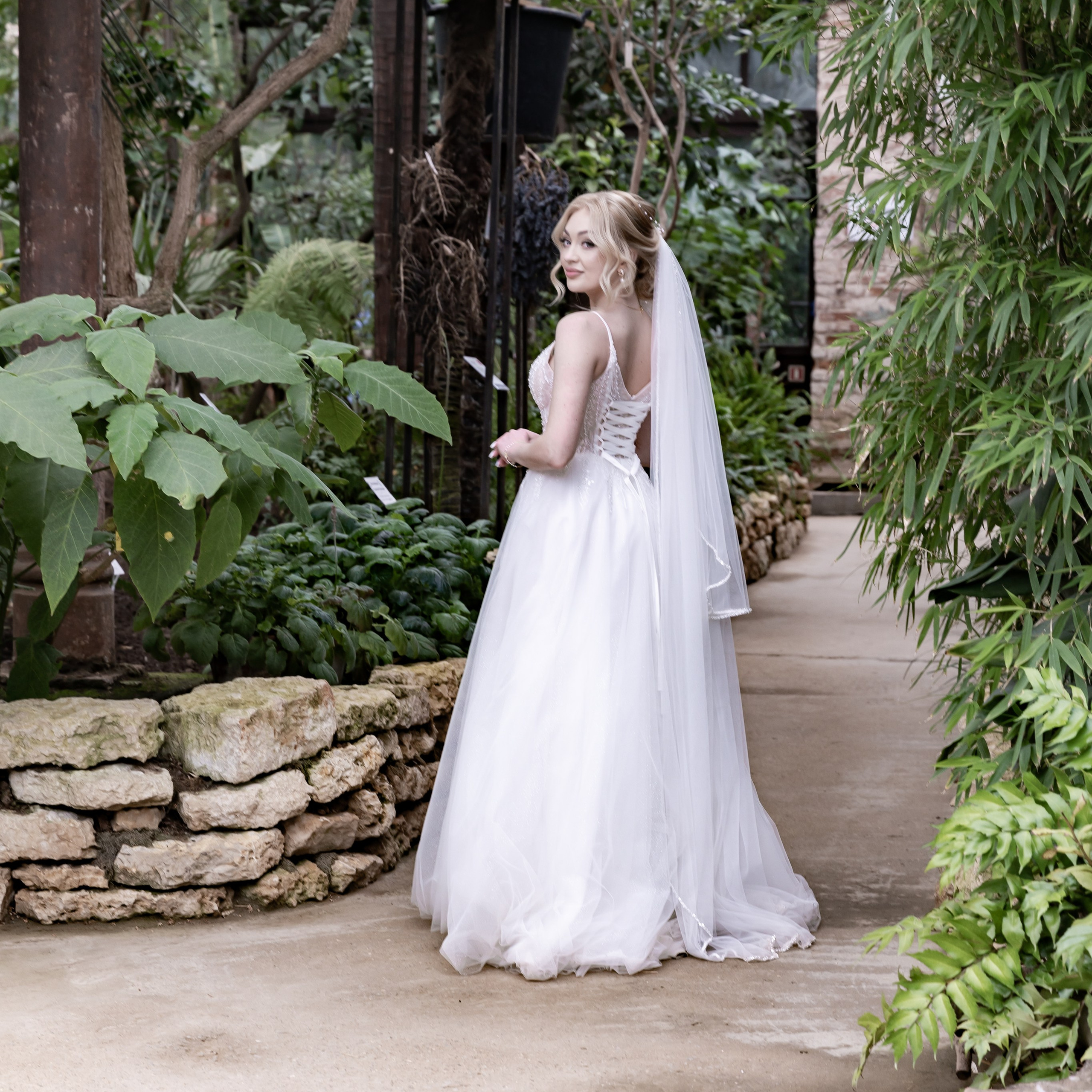 Кирилл и Виктория. ФотоВидеоСъемка свадеб и мероприятий