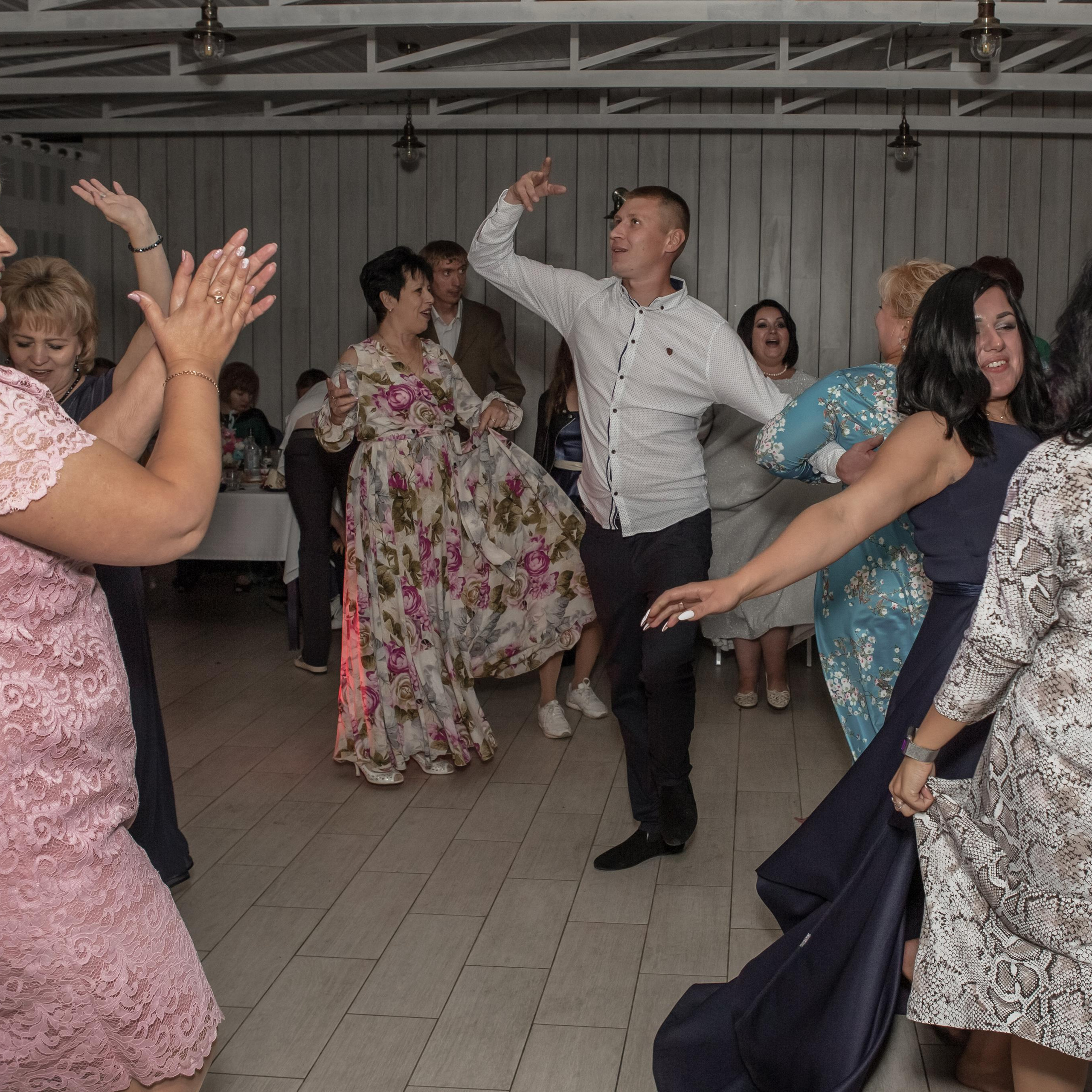 Андрей и Виктория. ФотоВидеоСъемка свадеб и мероприятий