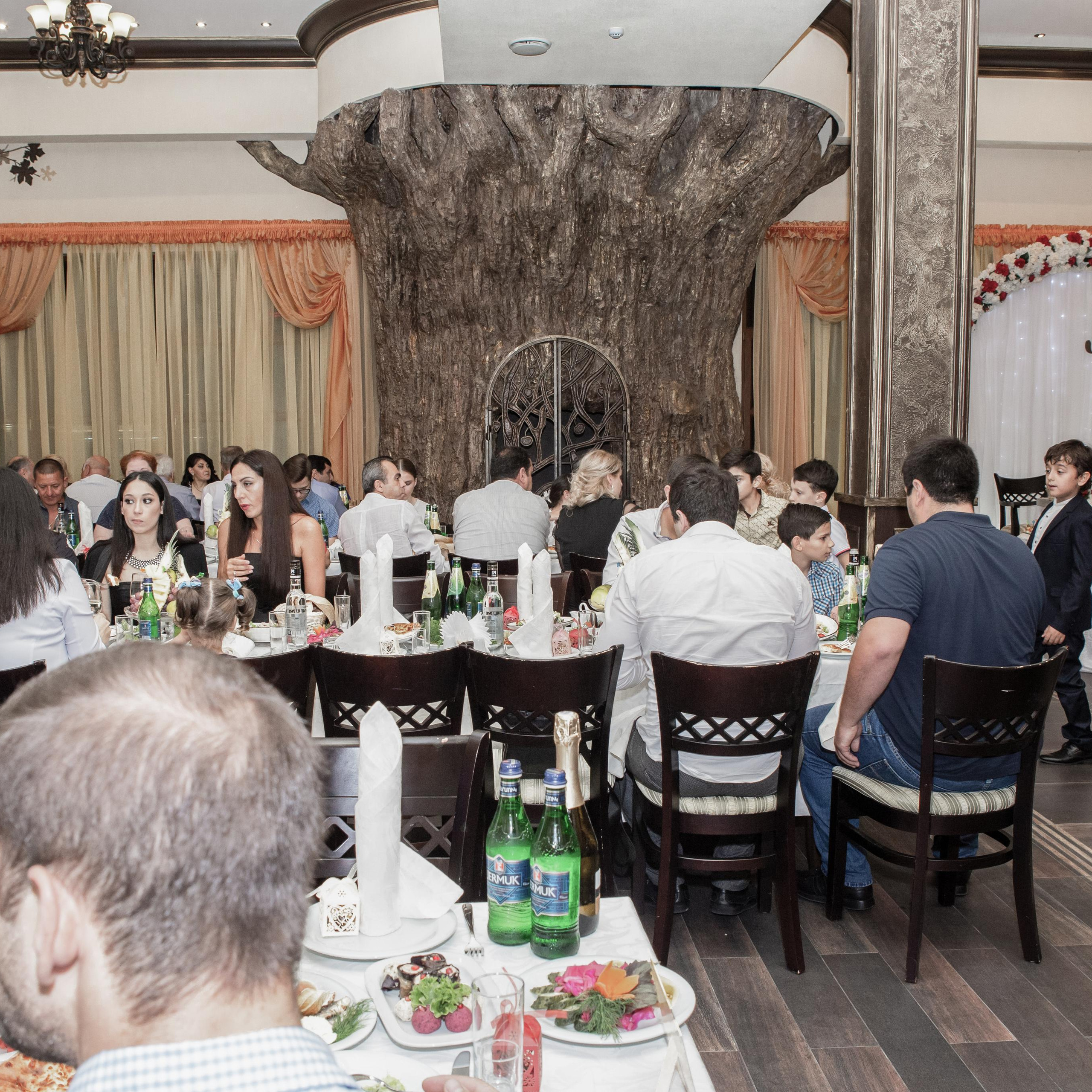 Эрнест и Александа. ФотоВидеоСъемка свадеб и мероприятий