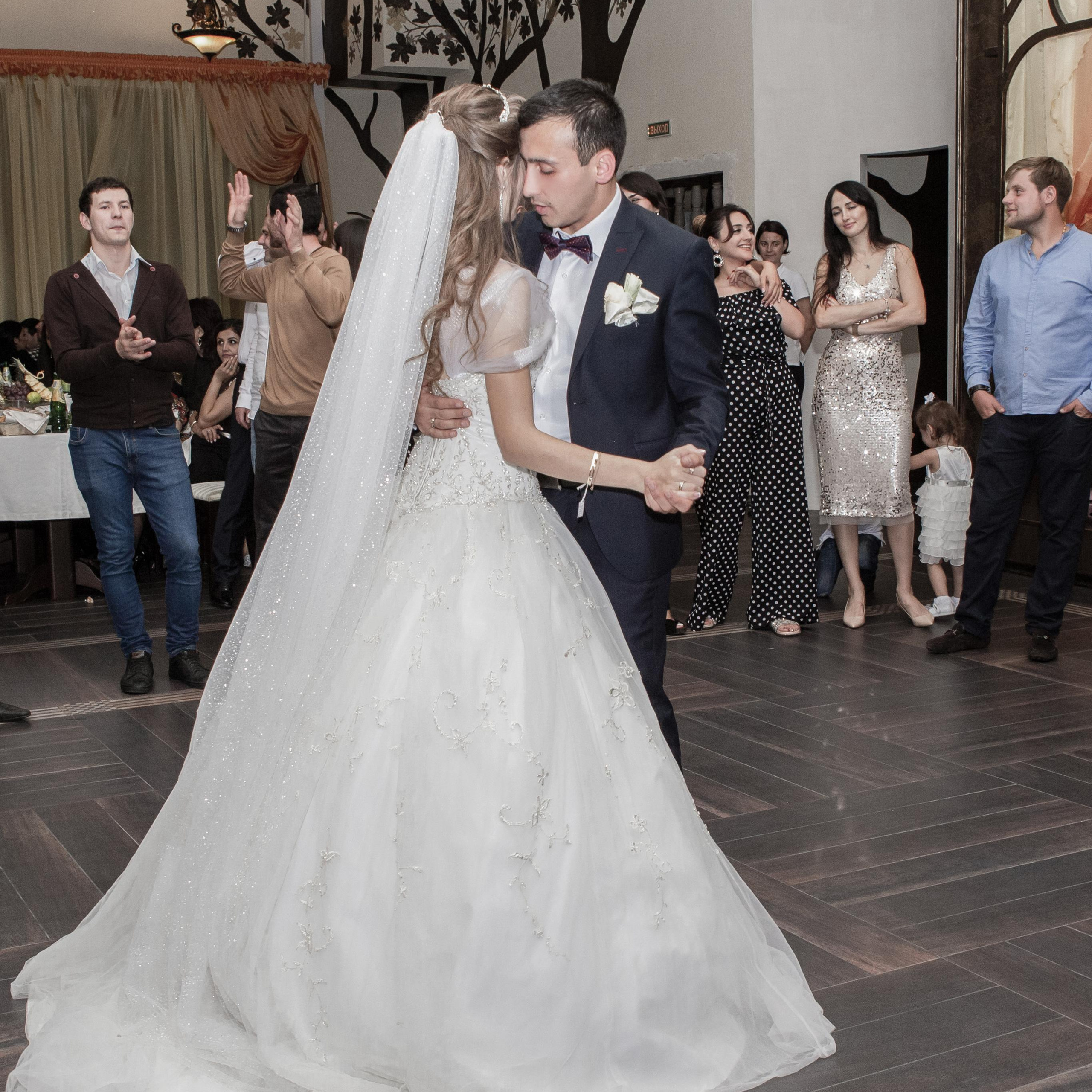 Эрнест и Александа. ФотоВидеоСъемка свадеб и мероприятий