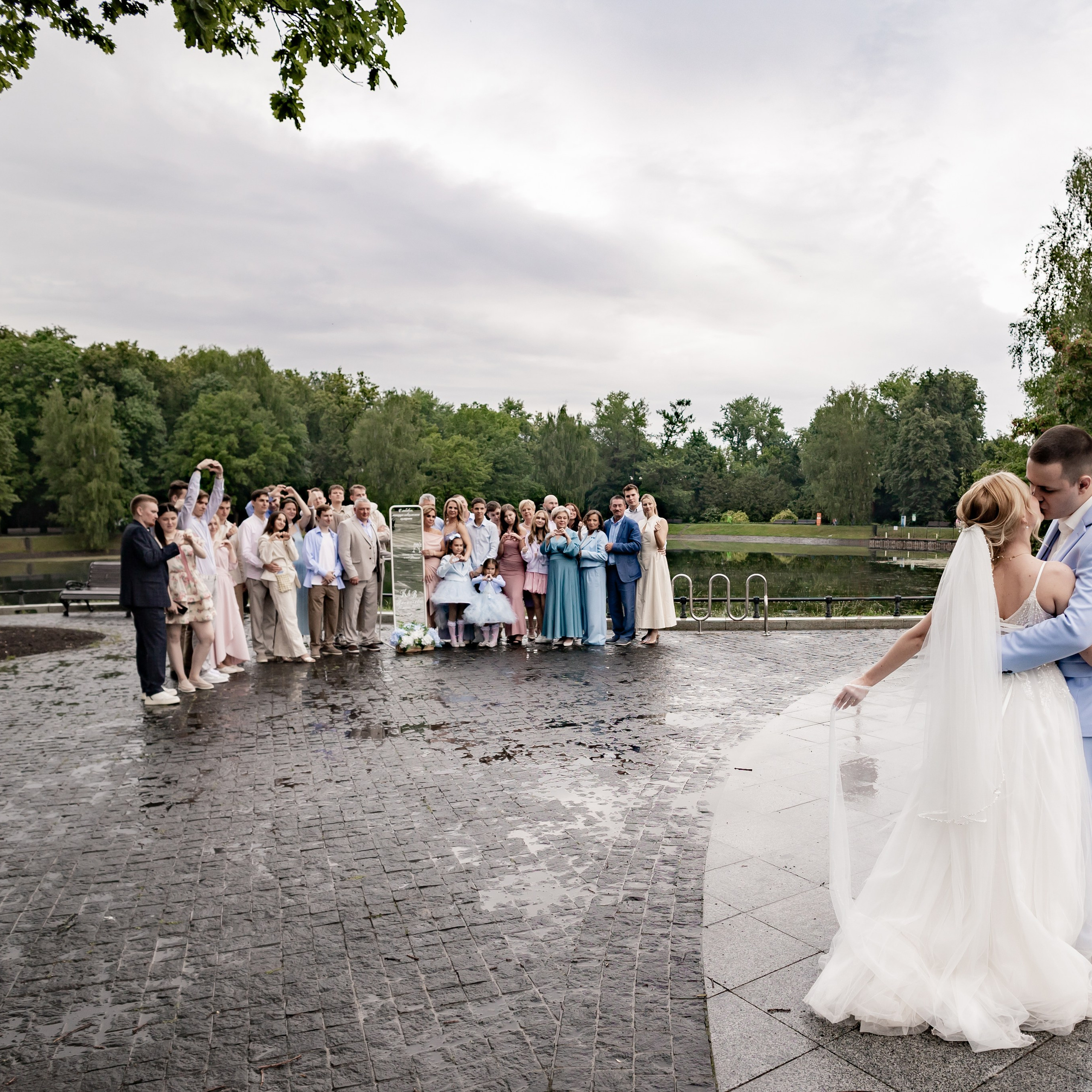 Кирилл и Виктория. ФотоВидеоСъемка свадеб и мероприятий