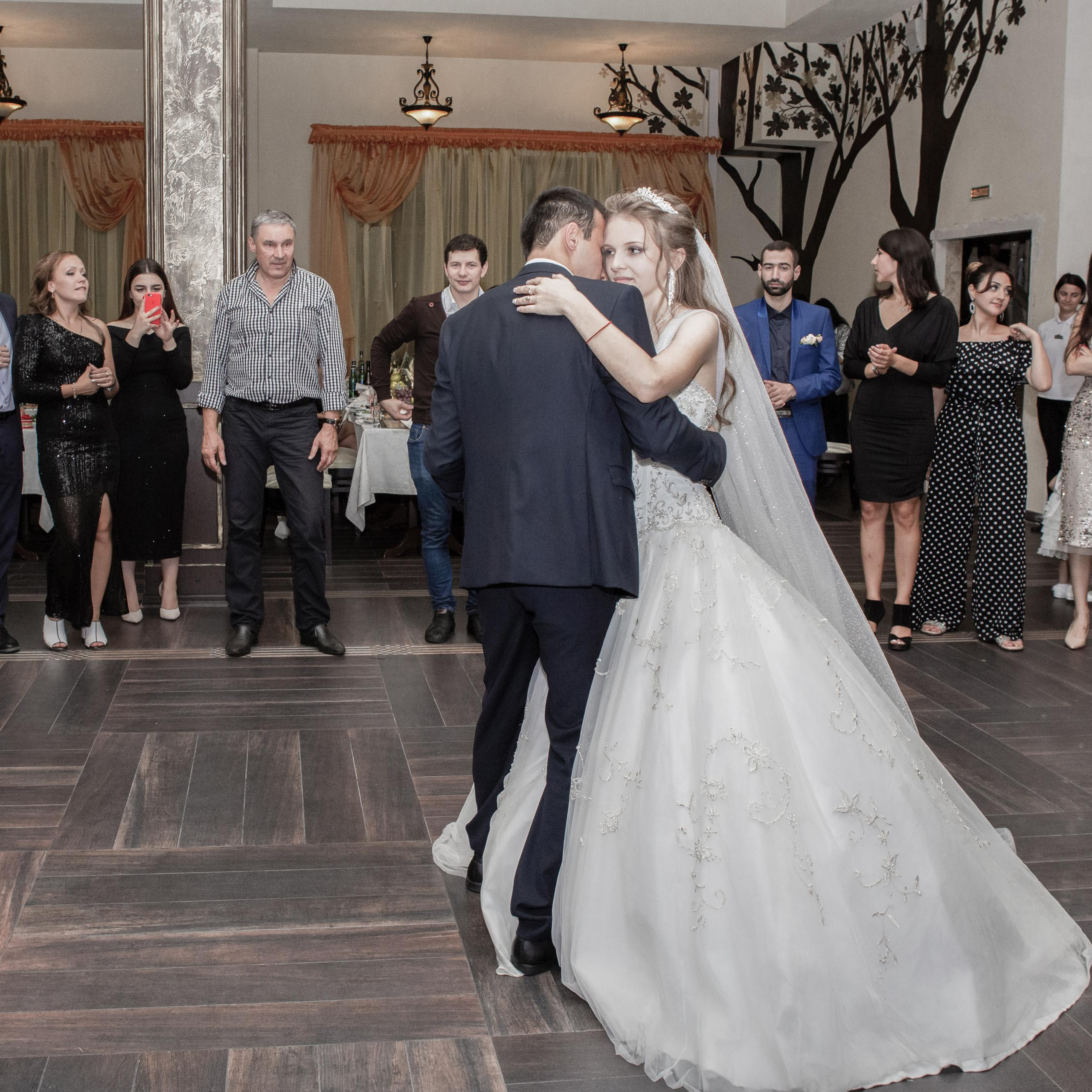 Эрнест и Александа. ФотоВидеоСъемка свадеб и мероприятий