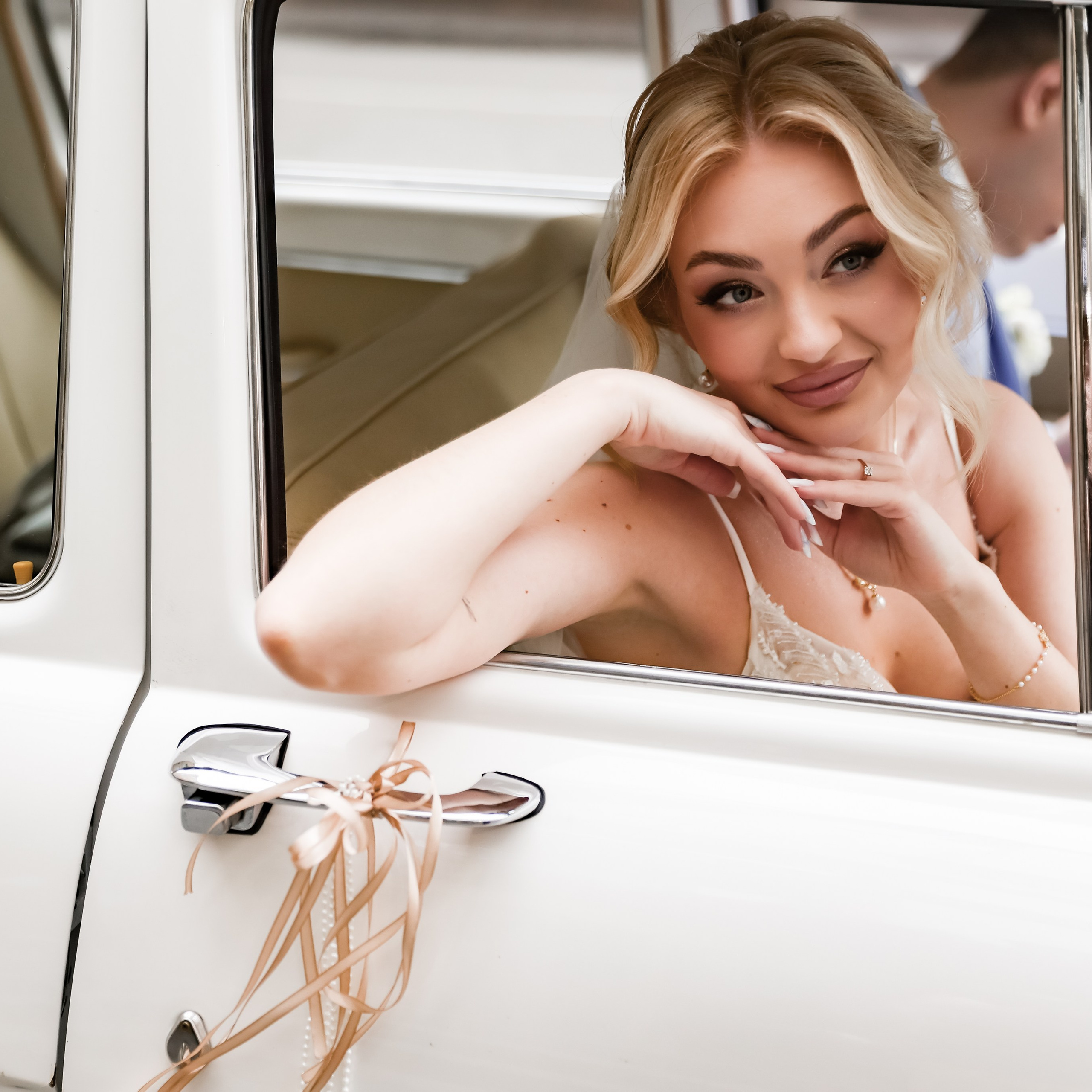 Кирилл и Виктория. ФотоВидеоСъемка свадеб и мероприятий