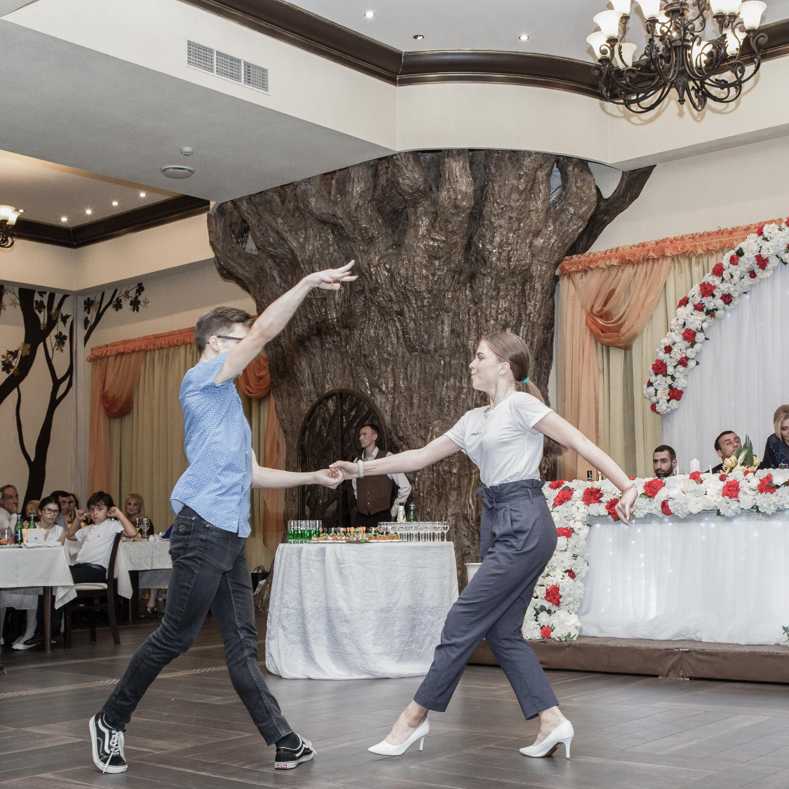 Эрнест и Александа. ФотоВидеоСъемка свадеб и мероприятий