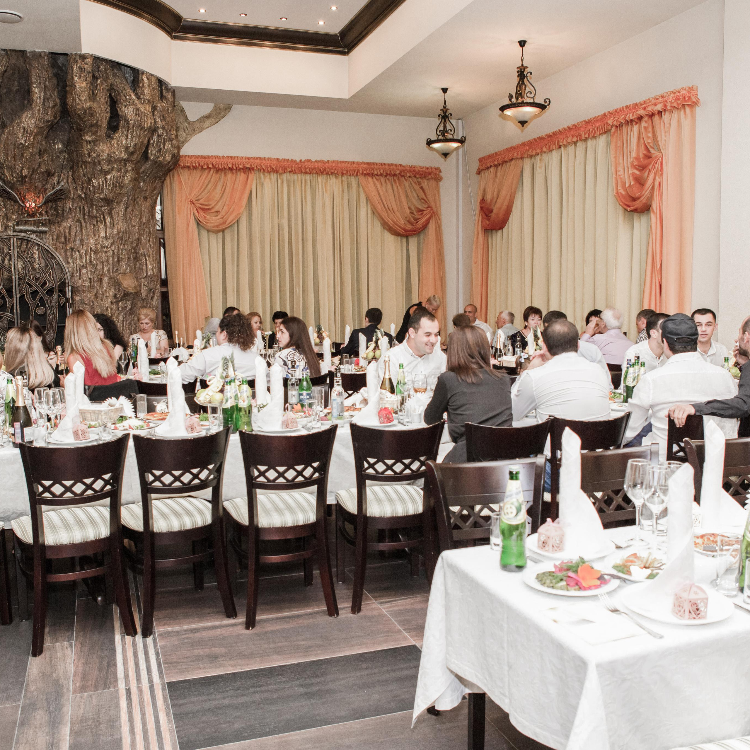 Эрнест и Александа. ФотоВидеоСъемка свадеб и мероприятий