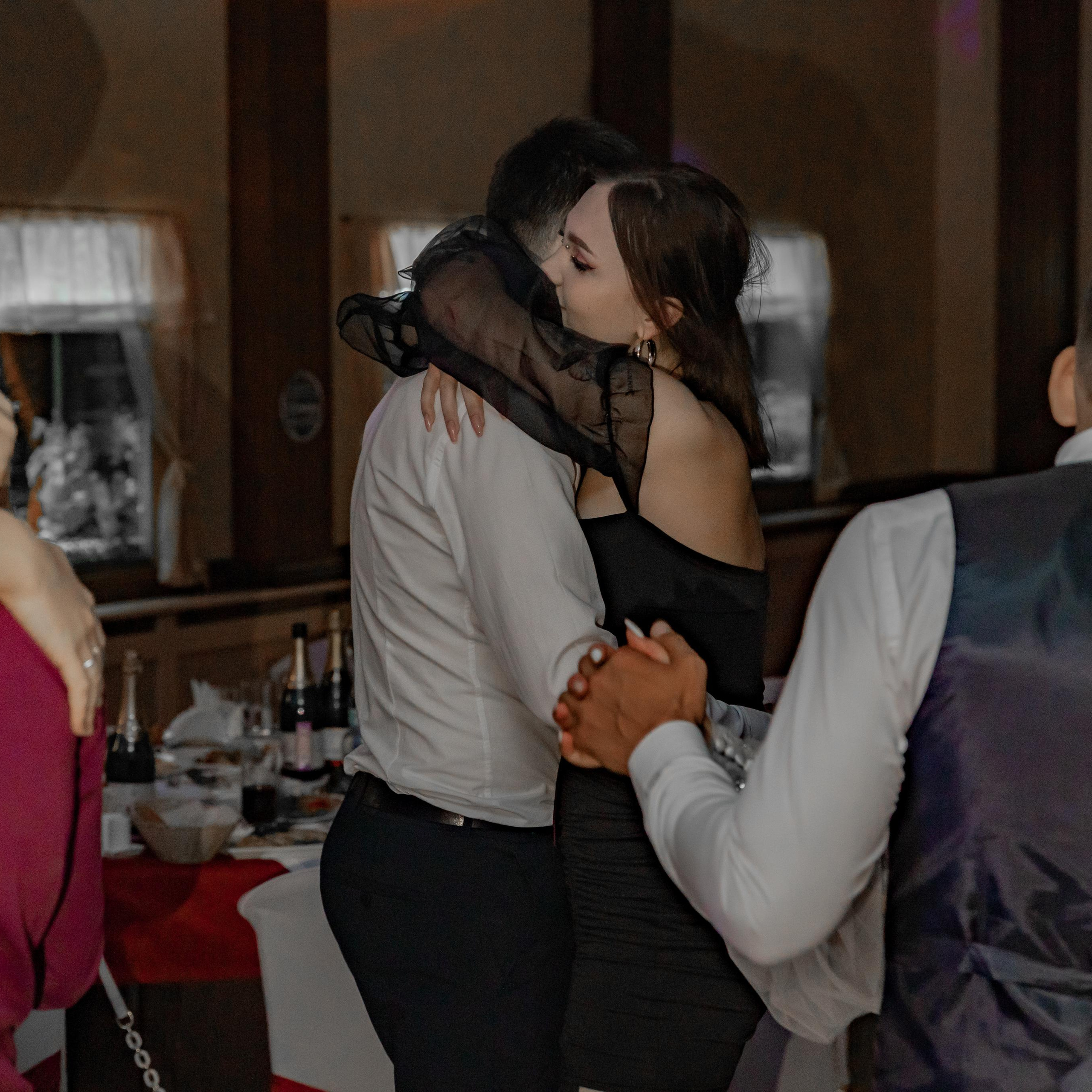 Андрей и Мария. ФотоВидеоСъемка свадеб и мероприятий