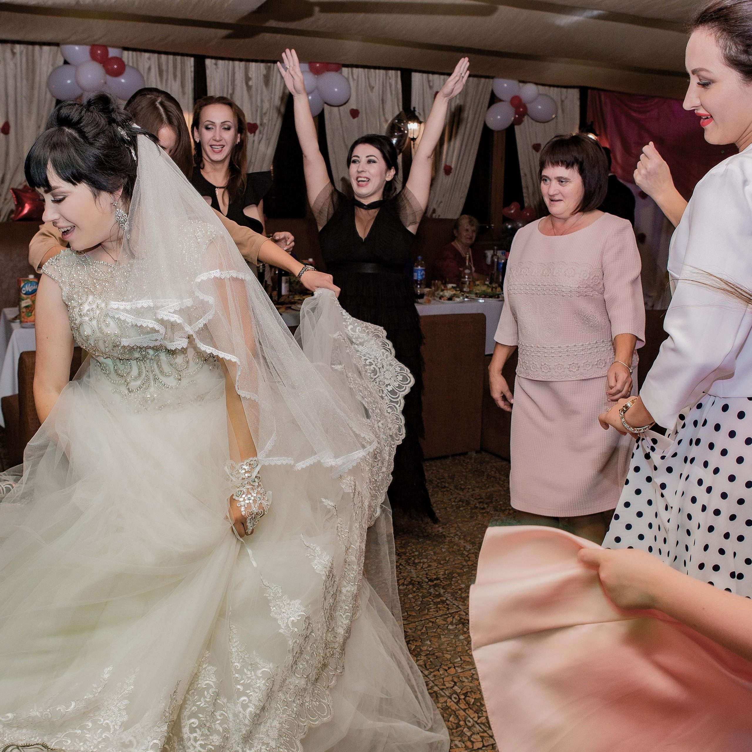 Александр и Анна. ФотоВидеоСъемка свадеб и мероприятий