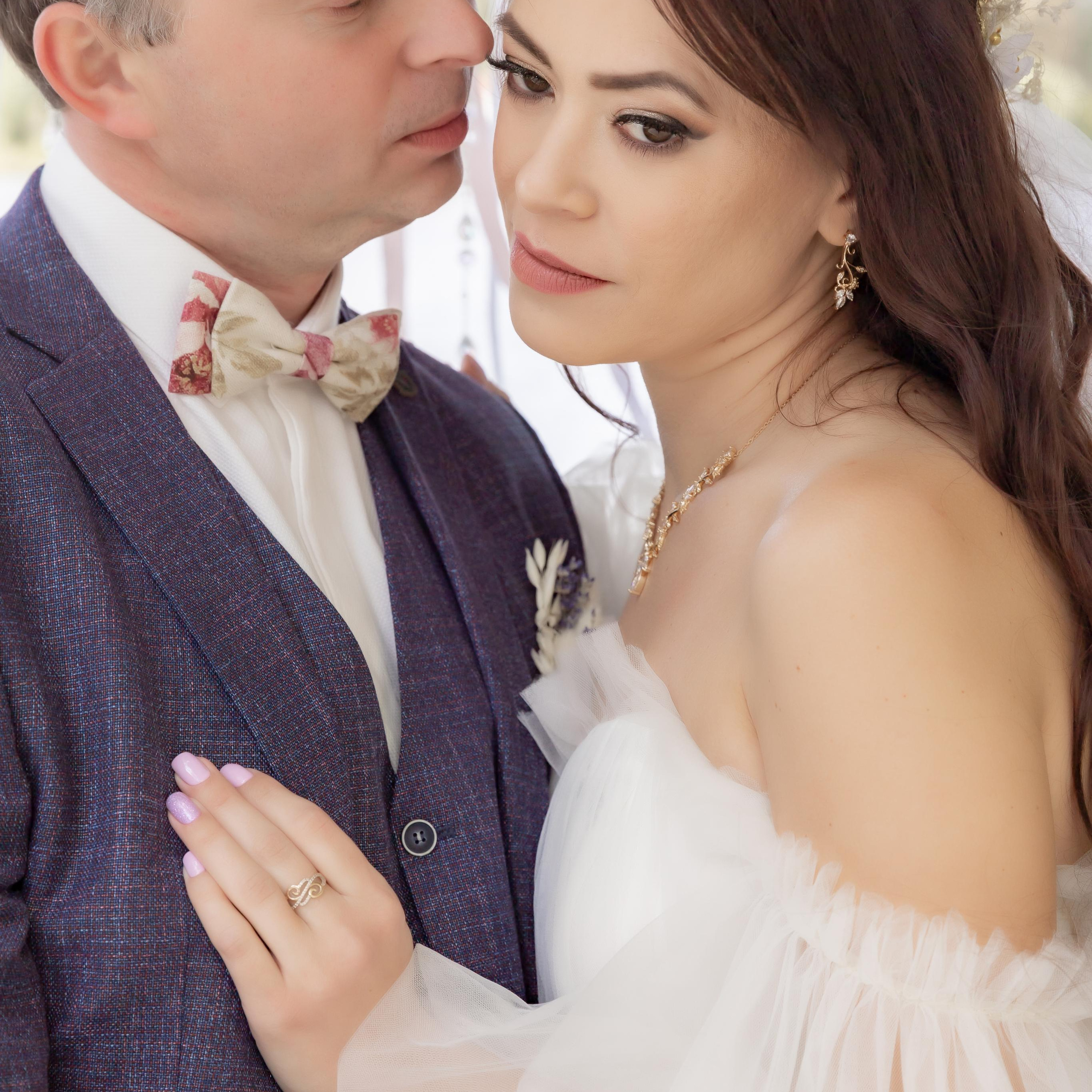 Михаил и Анастасия