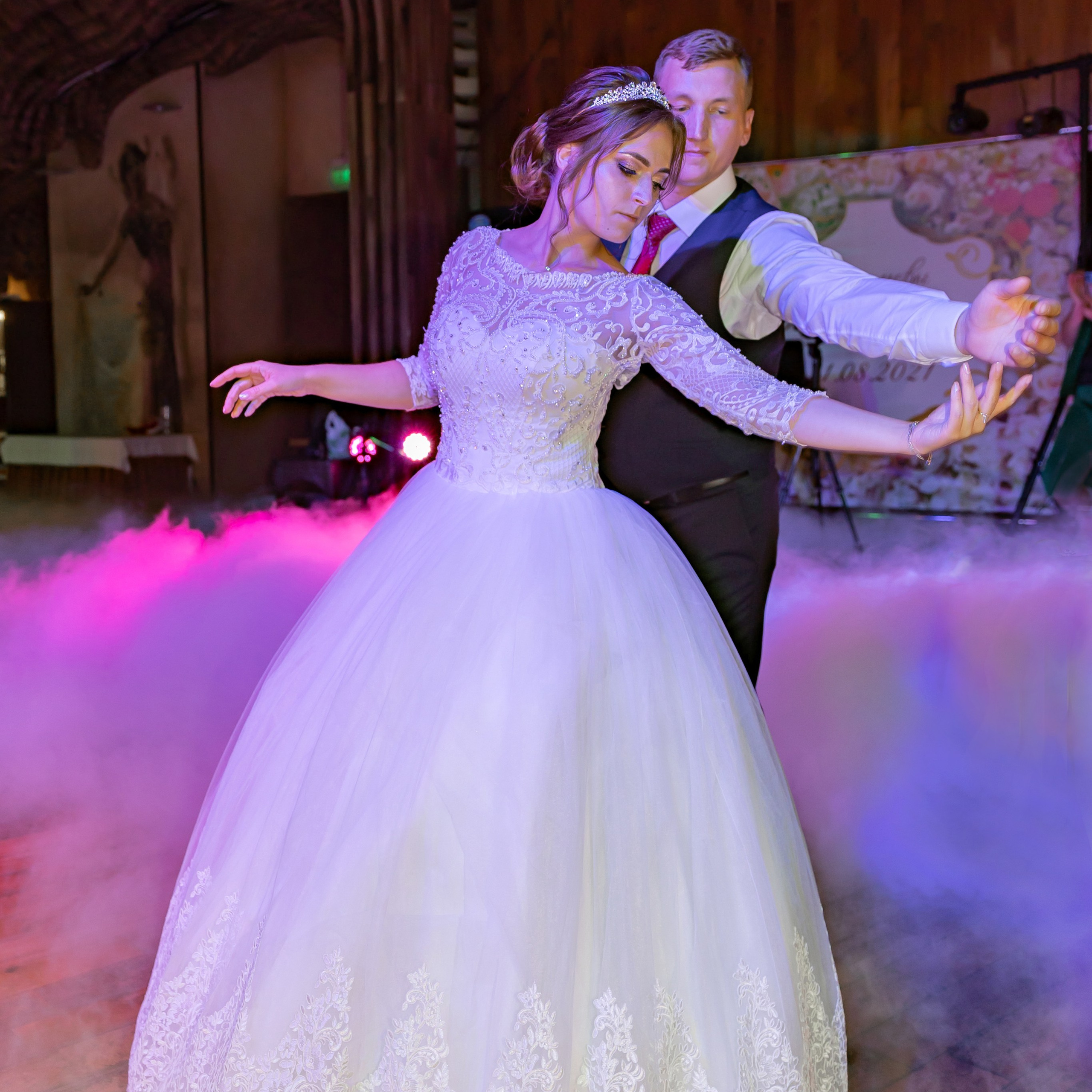 Роман и Юлия. ФотоВидеоСъемка свадеб и мероприятий