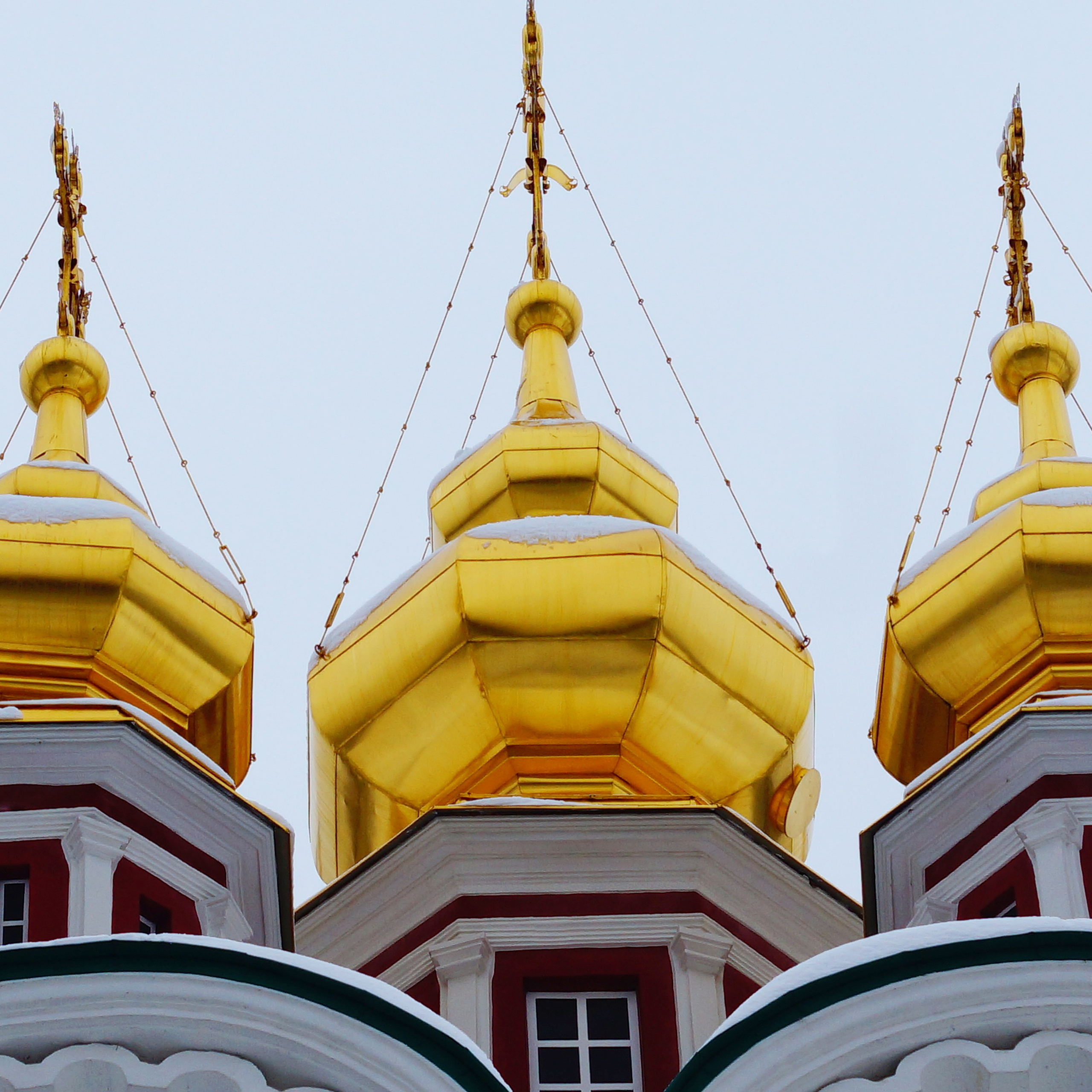 Город