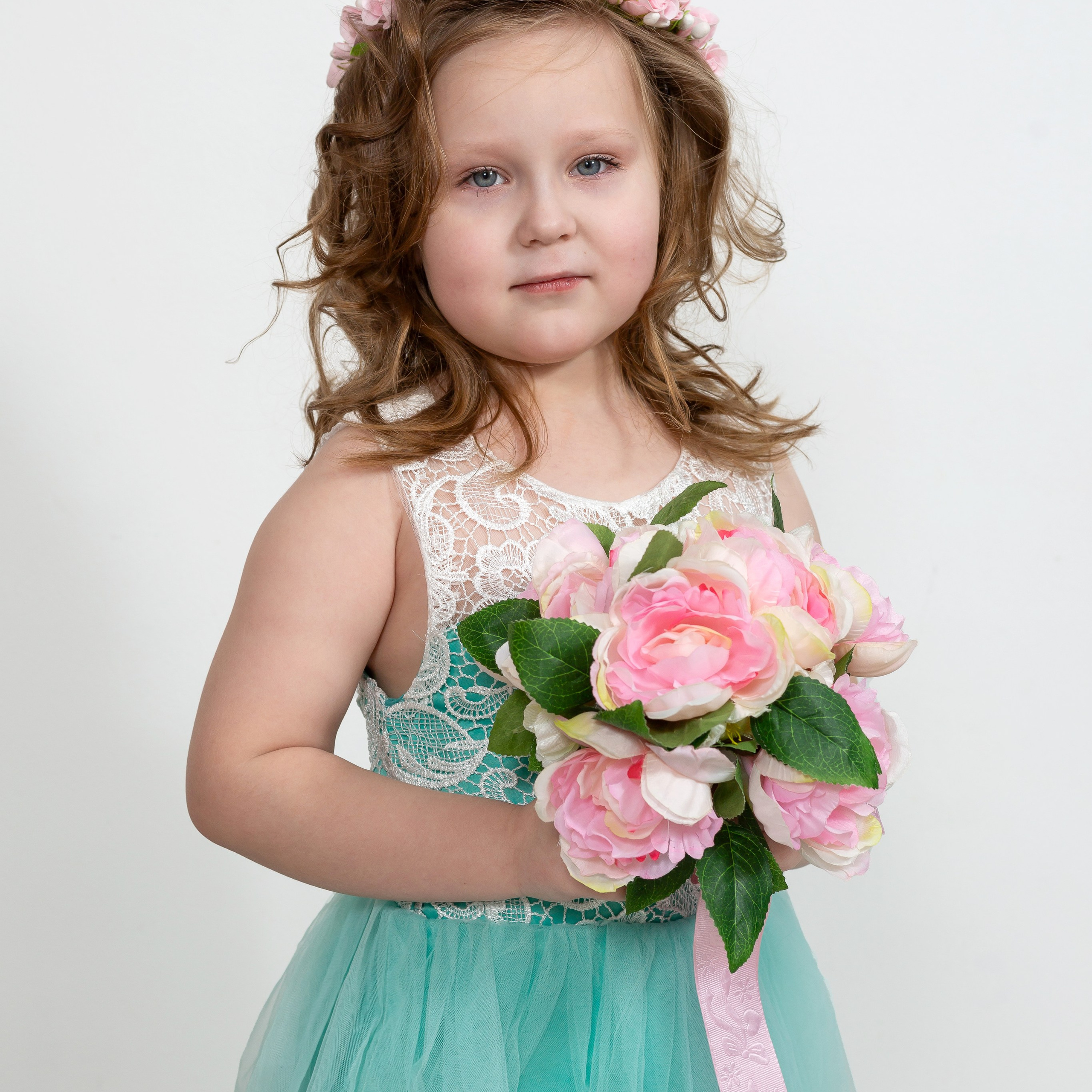 Отзывы о фотостудии олеся верхняя пышма. Выпускные альбомы. Фотостудия «Олеся»