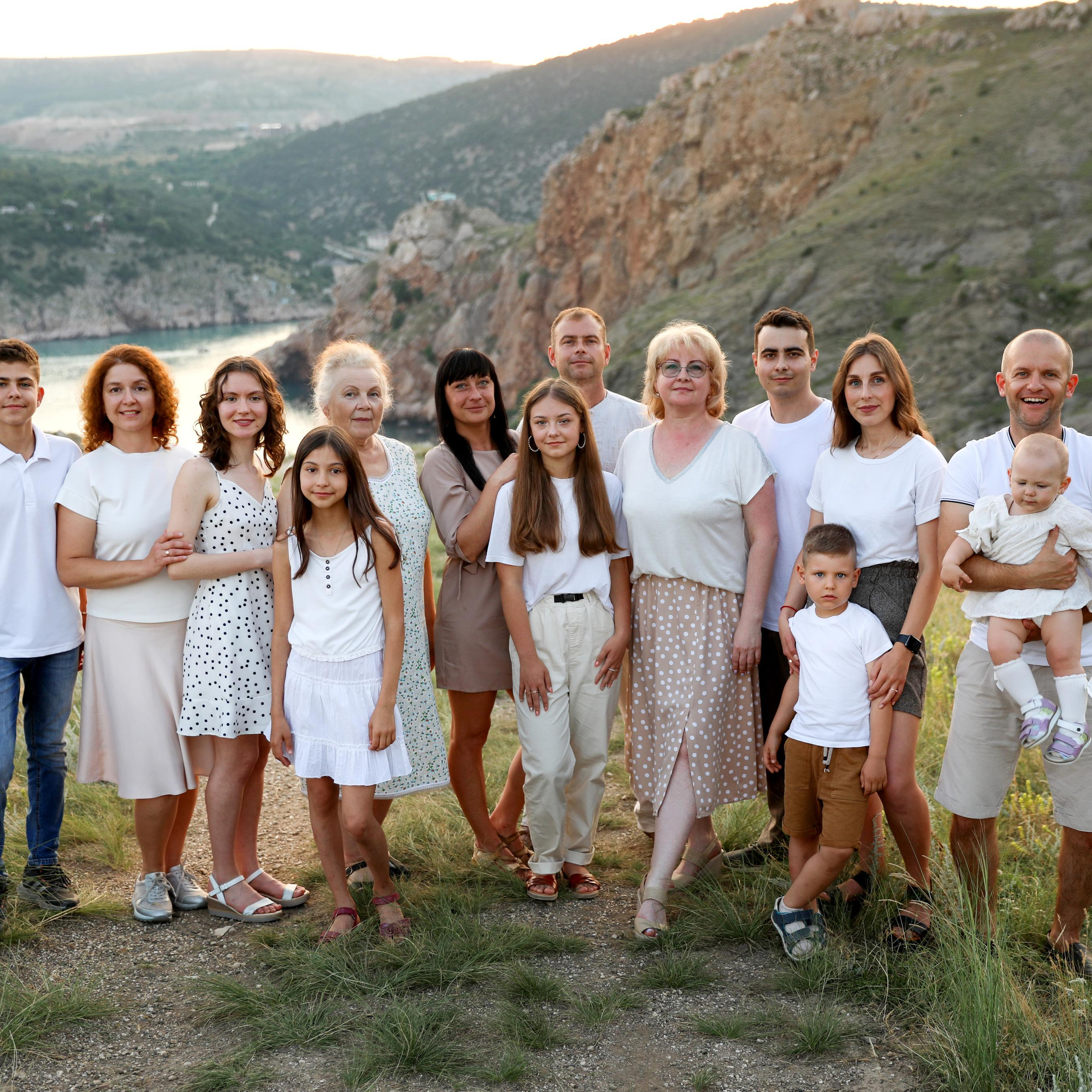 Балаклава большая семья