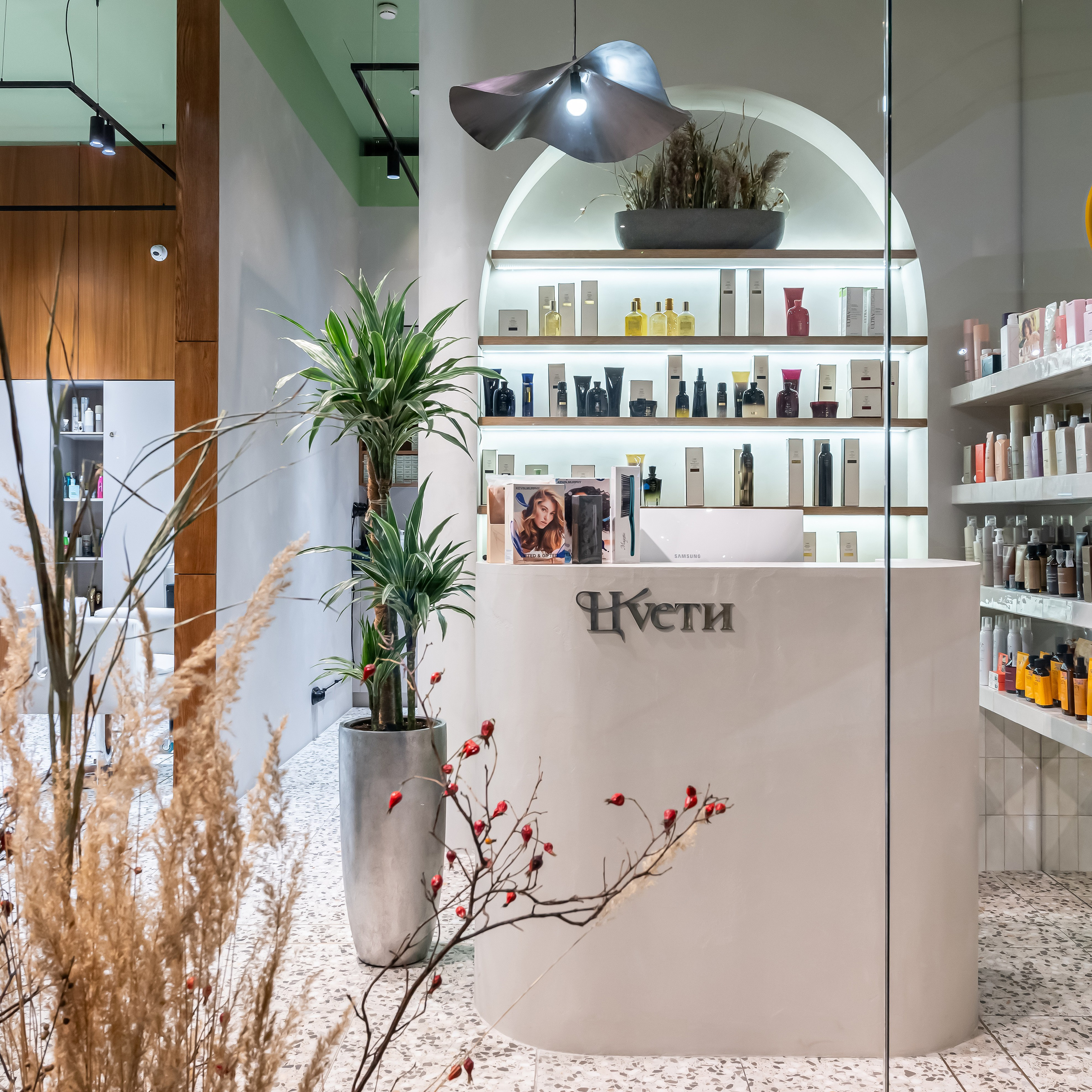 Салон красоты ZVETI