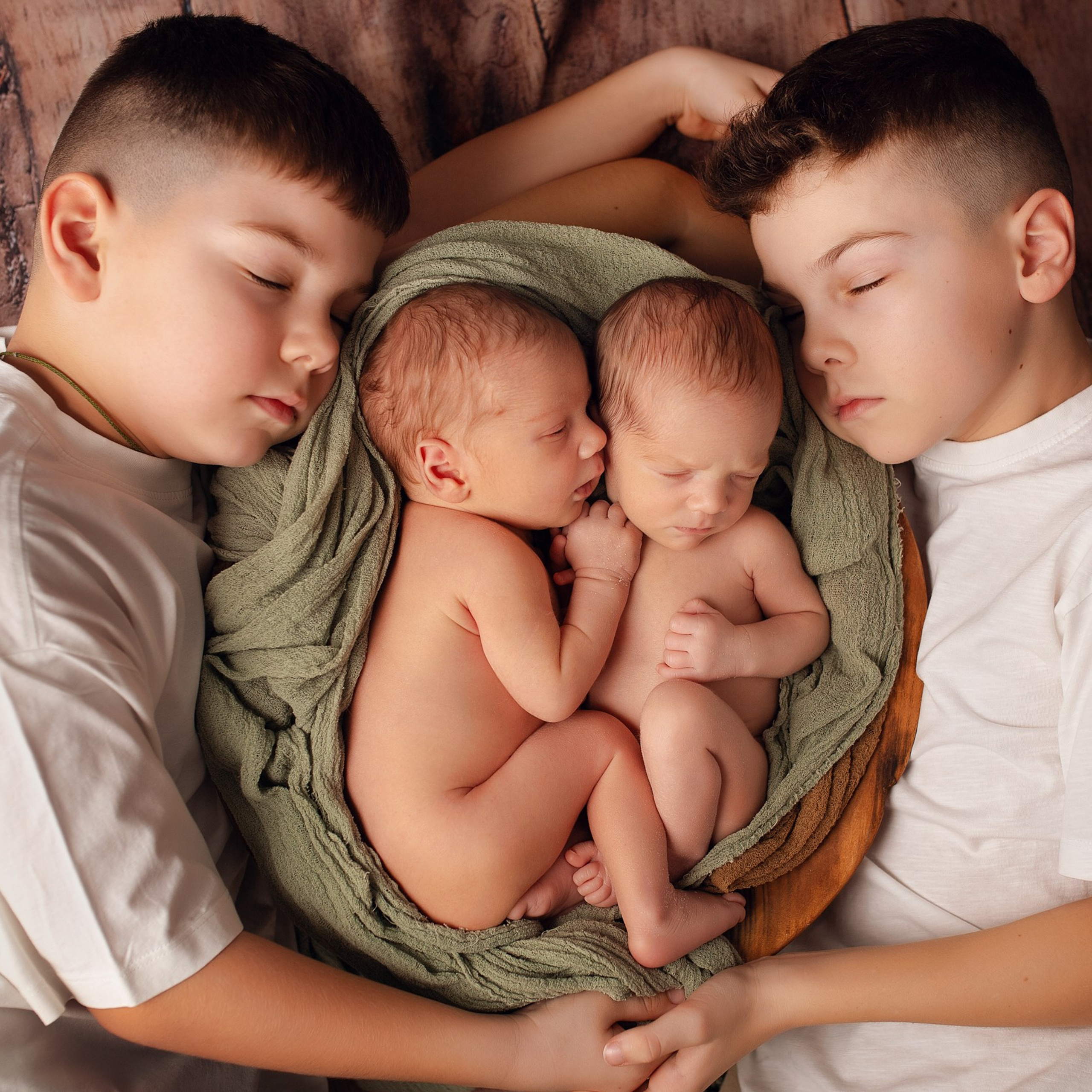 ТИХОН и МИРОН