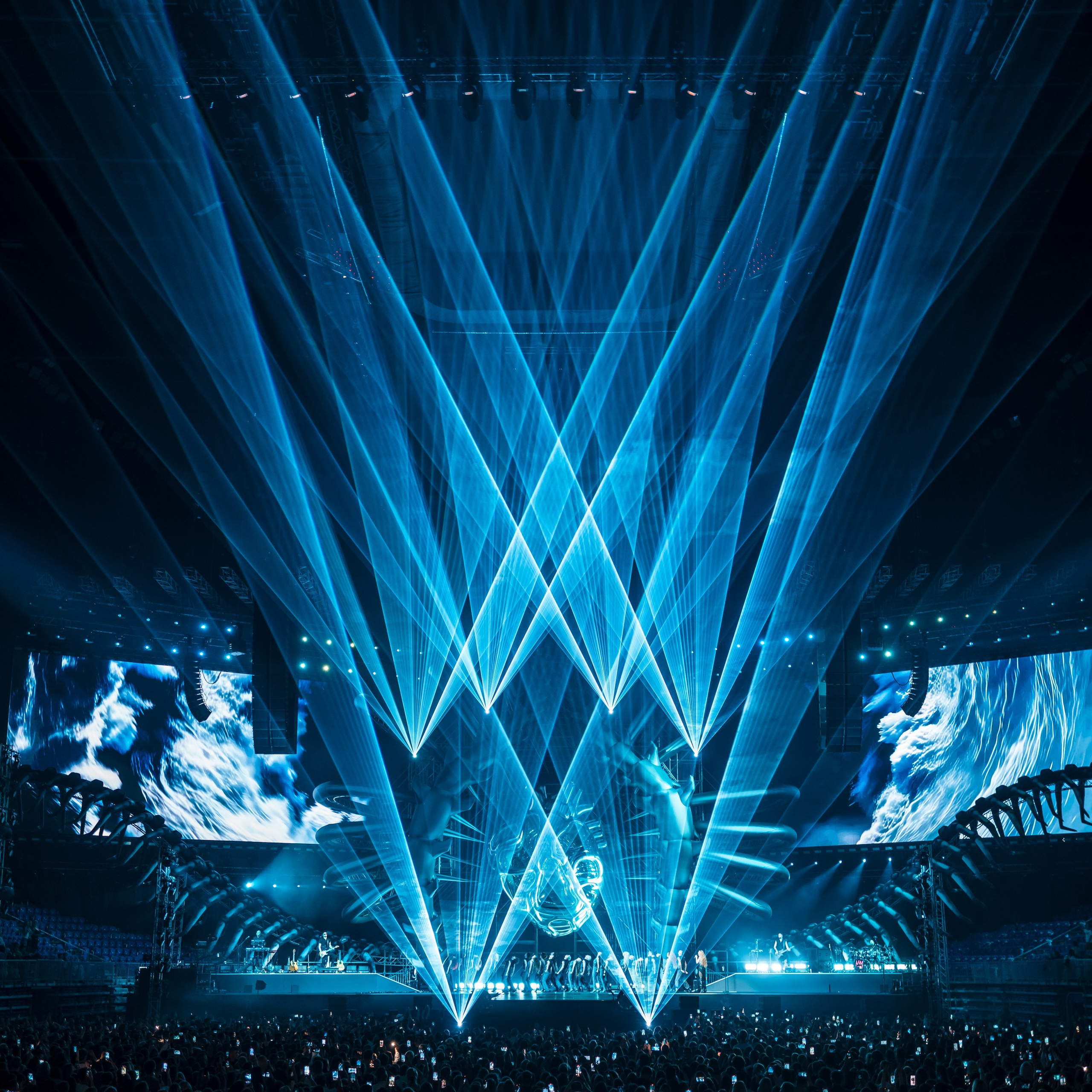 ANNA ASTI, SILA SVETA MUSIC